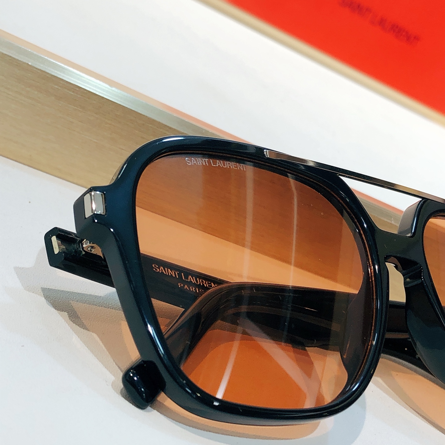 Saint Laurent SAINT LAUREN