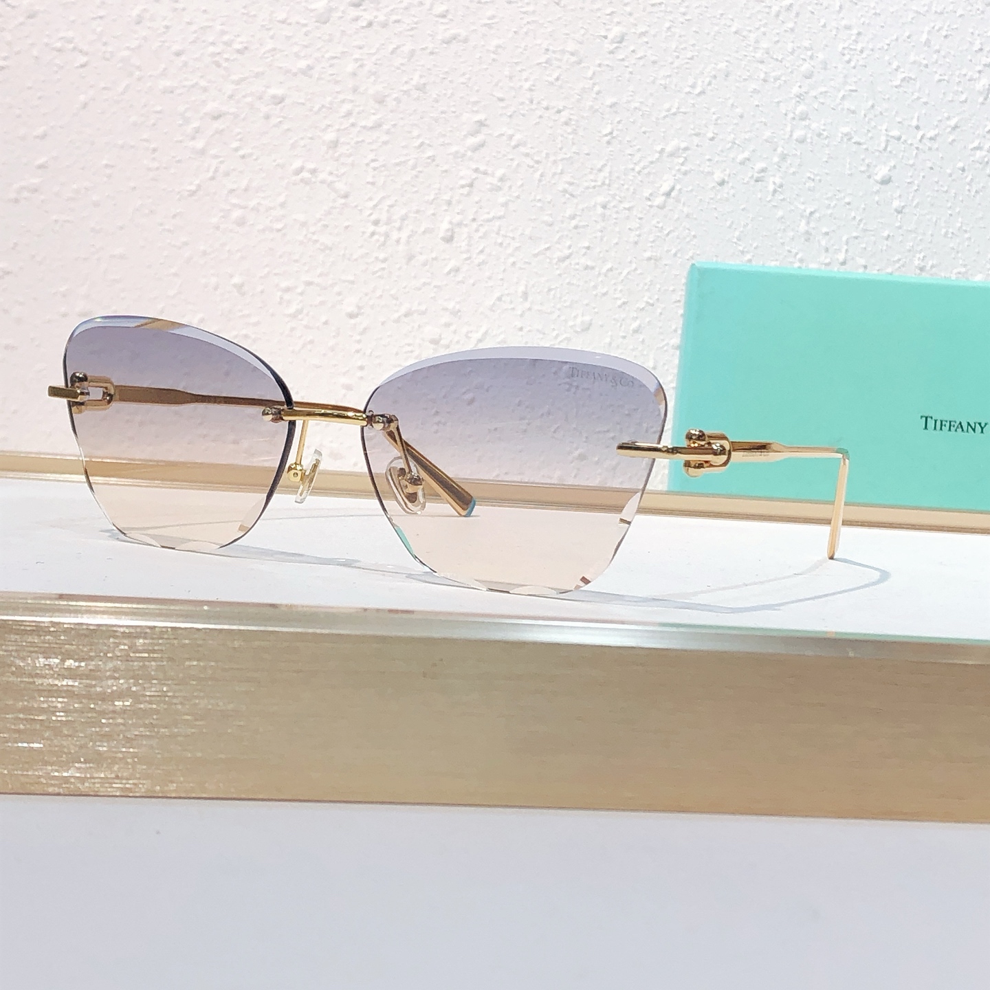 Tiffany & Co. TIFFANY&Co