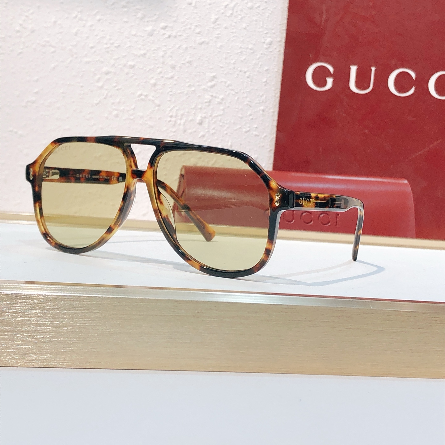 Gucci GUCC*