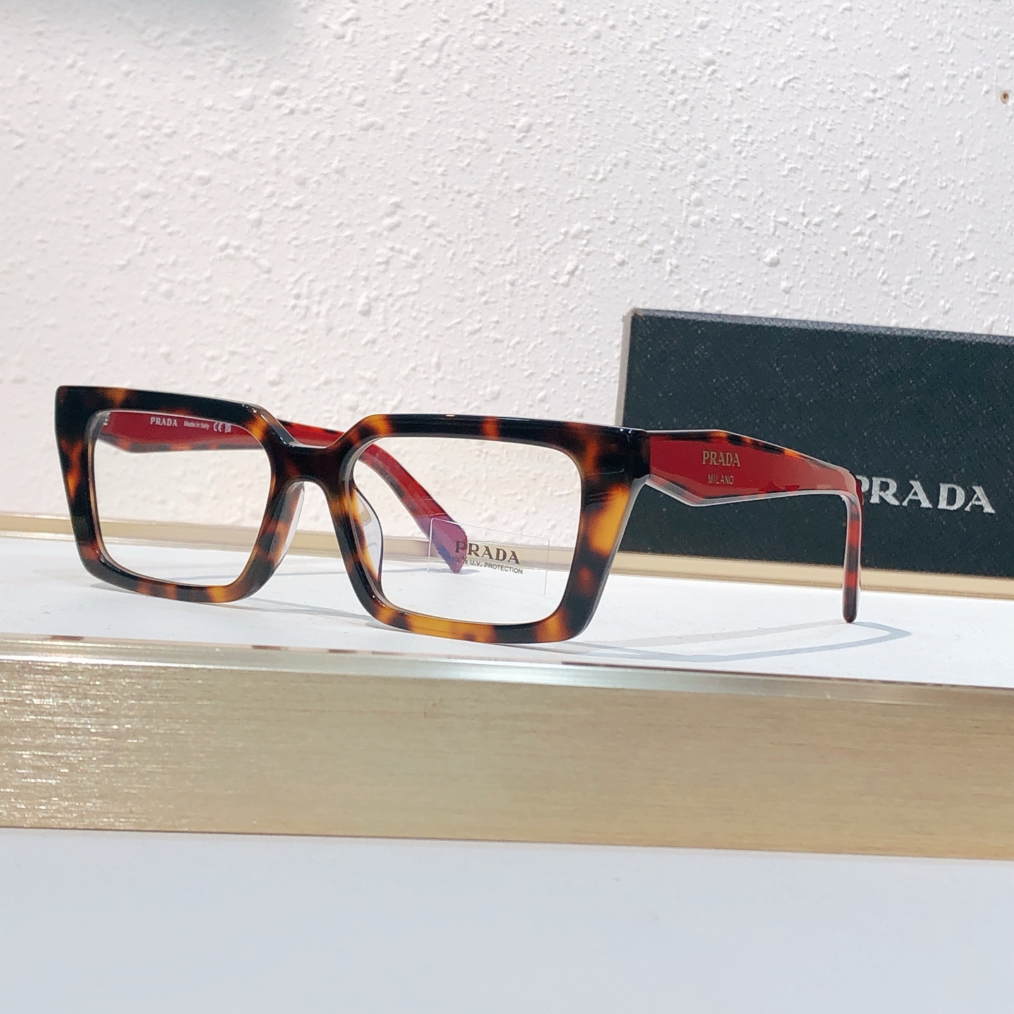 Prada PRAD*
