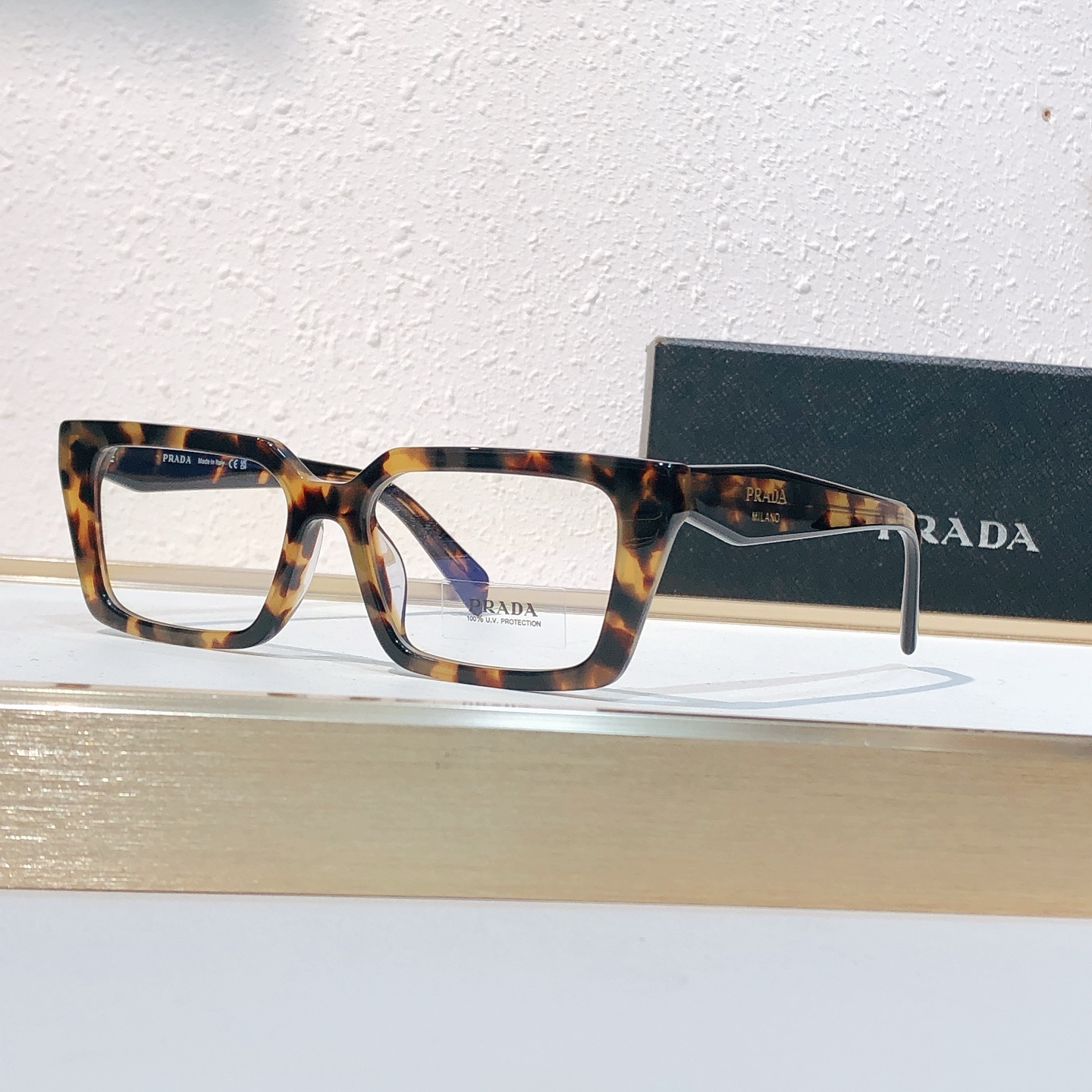Prada PRAD*
