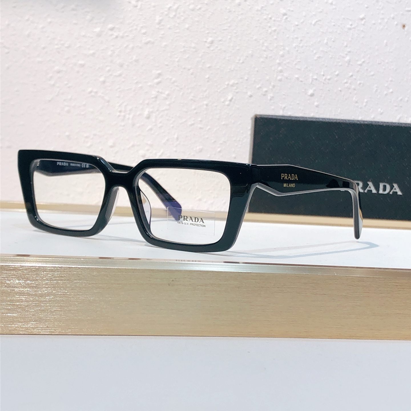Prada PRAD*