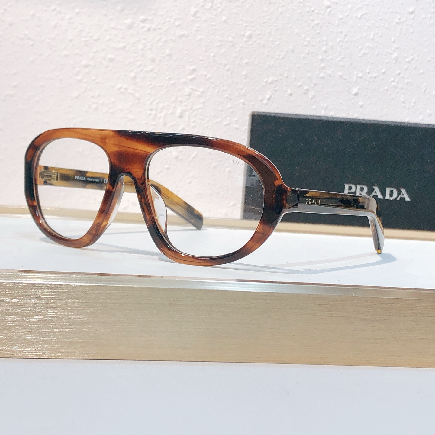 Prada PRAD*