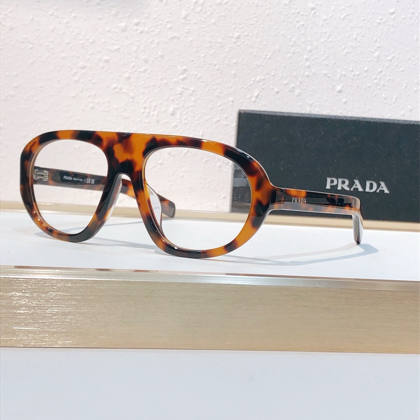 Prada PRAD*