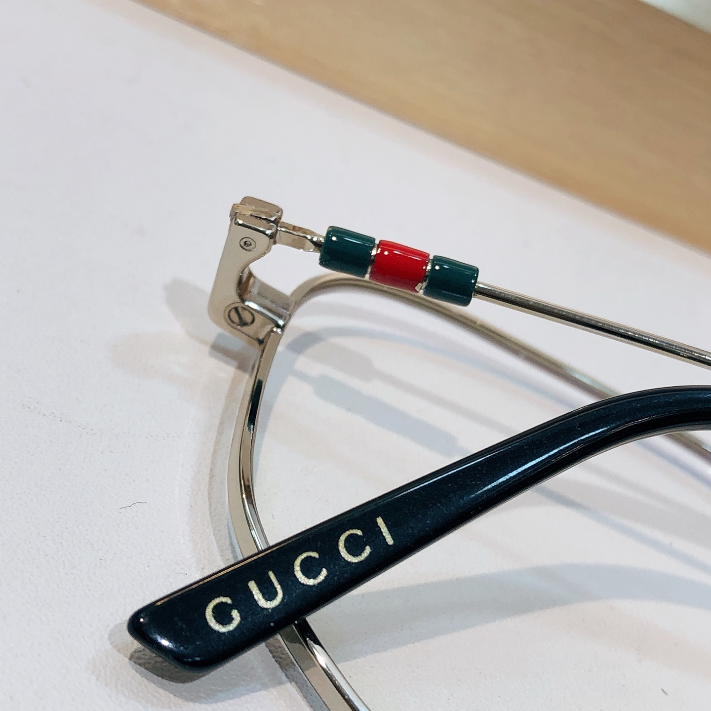 Gucci GUCC*