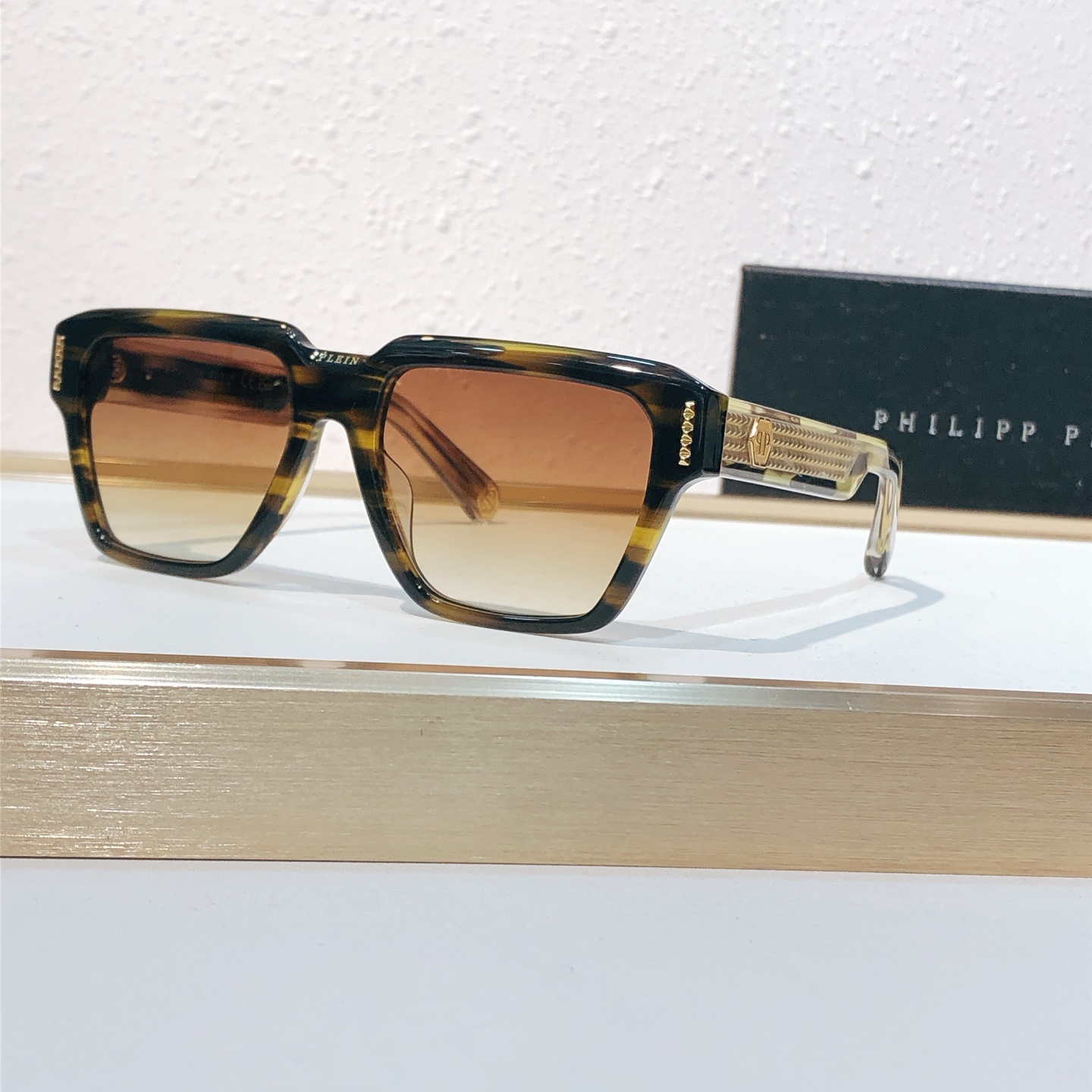 Unknown PHILIPP PLEIN*MODEL:SPP201M