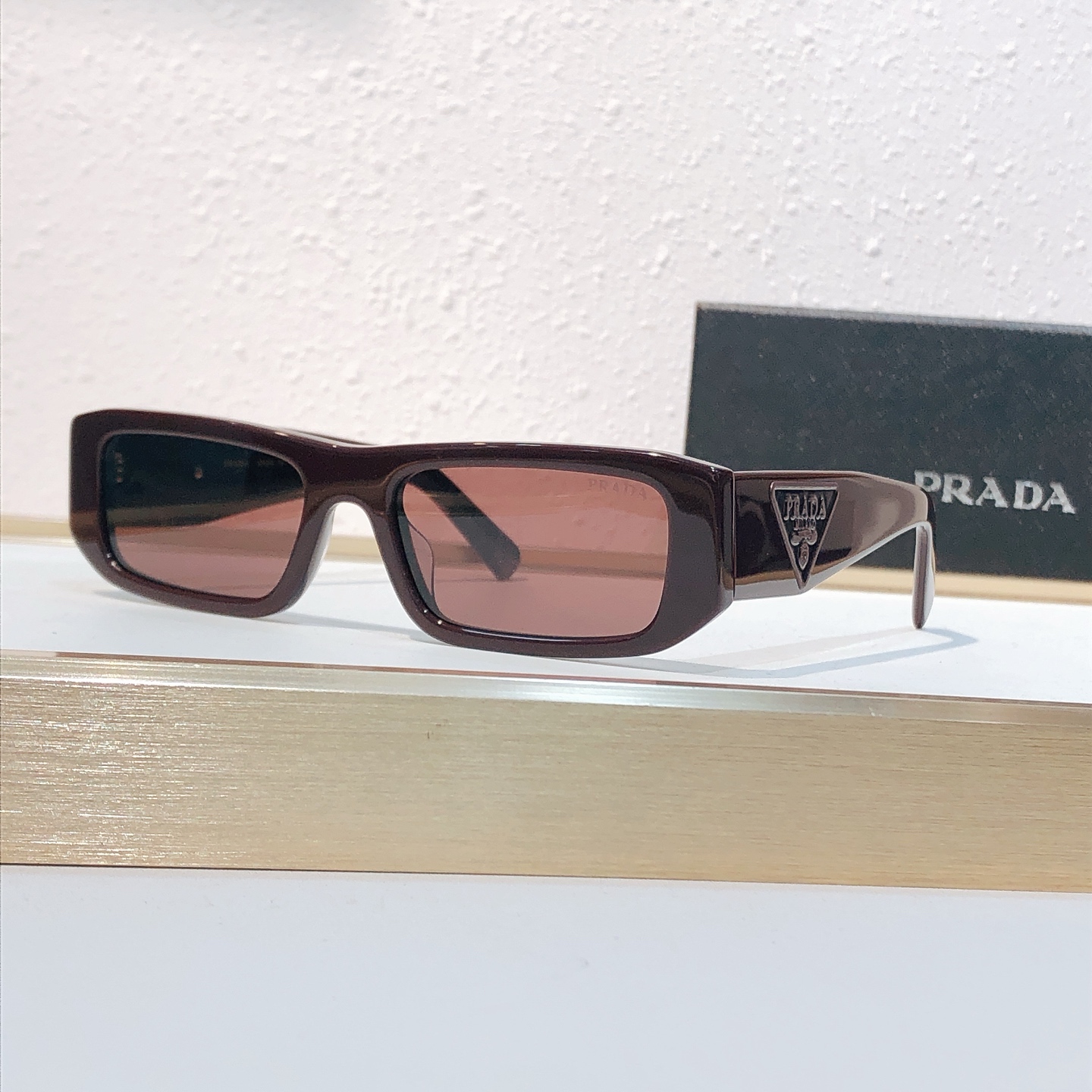 Prada PRAD*
