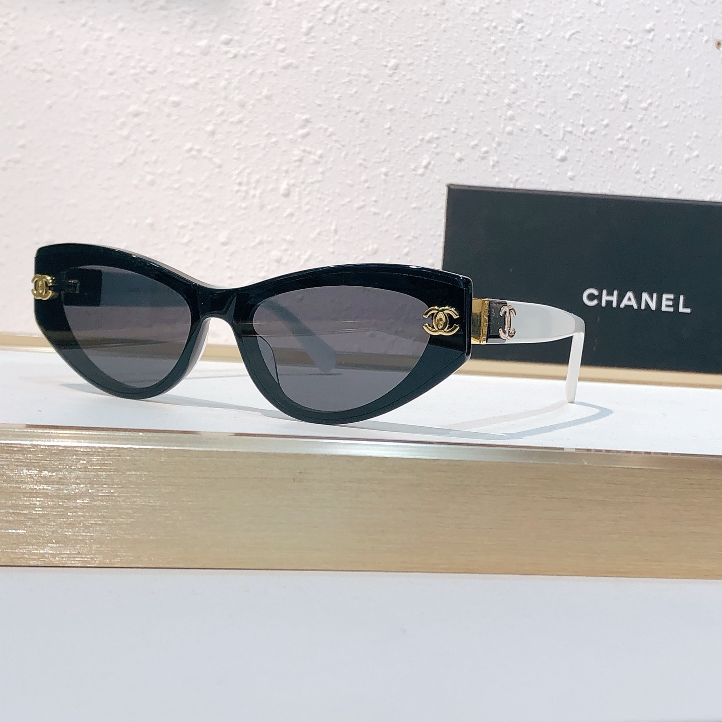 Chanel CHANE* MODEL：CH1907Q