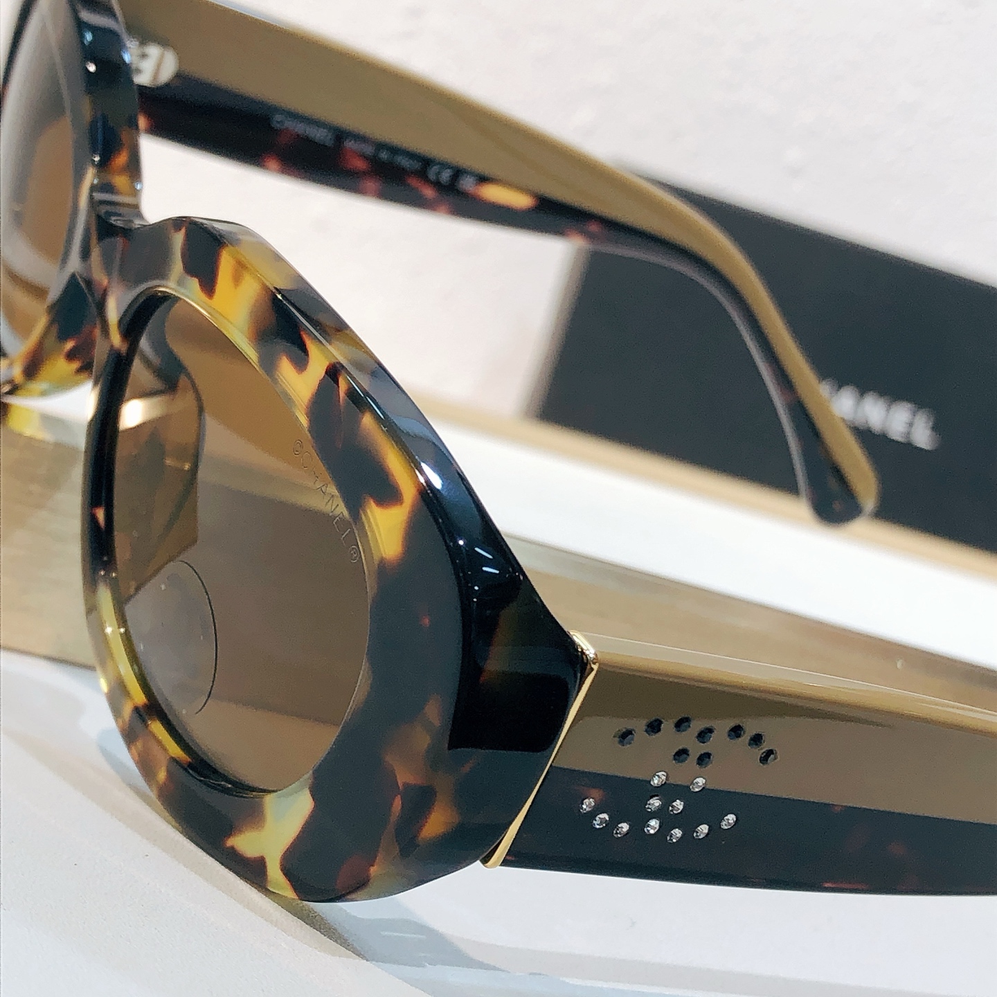 CHANEL新品\nMODEL：CH5562B\nSIZE：53口19-140