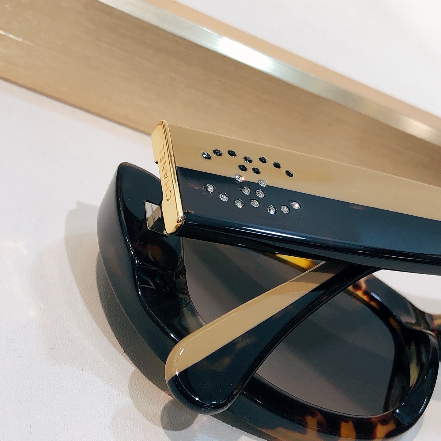 CHANEL新品\nMODEL：CH5562B\nSIZE：53口19-140