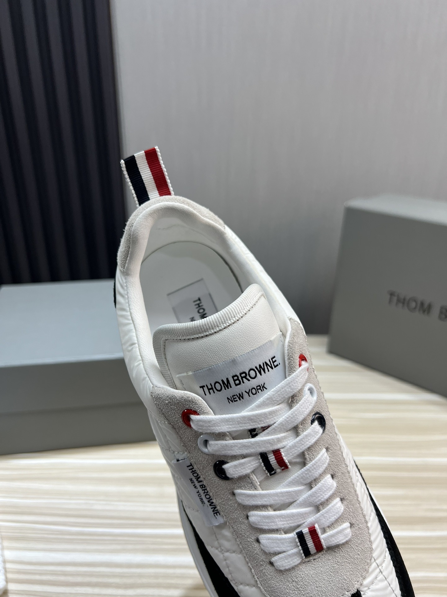 Thom Browne Men's Fashion Sneakers - Leather, Embroidered, Cushioned Sole 9 i1700682460 7690 8