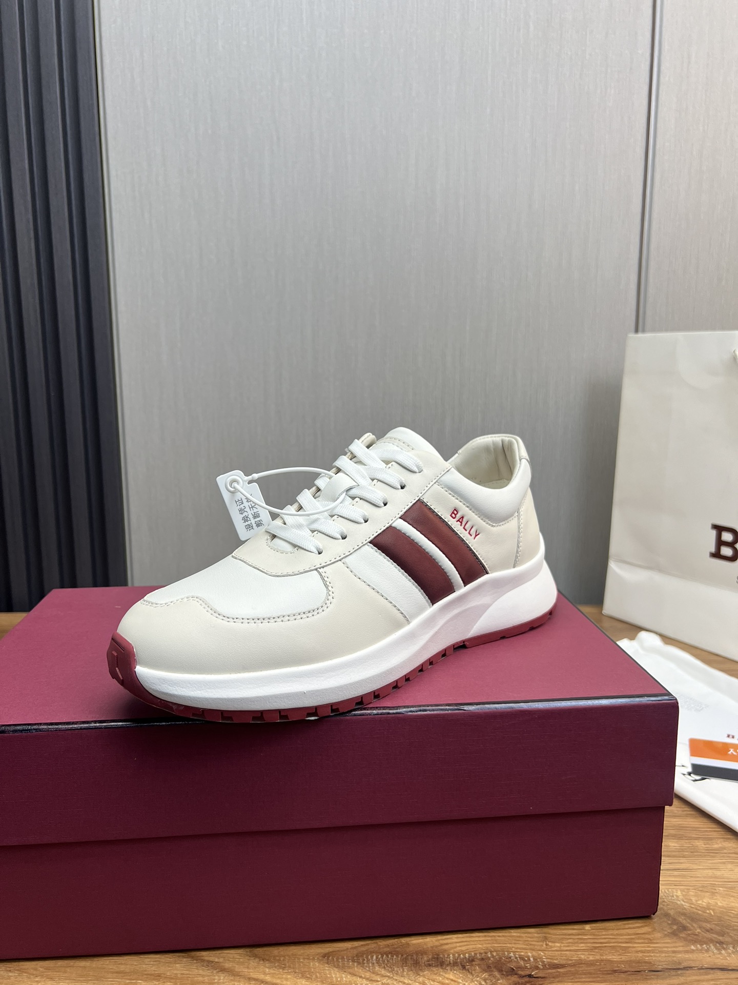 NO:273696,Bally's original new product series, shipped 1:1, high-end cowhide   cowhide inner lining, original foamed bottom, light and comfortable feet!  38-45 (38.45 customized),,bally,cowhide19860909巴利-Bally家原单新品系列,1:1出货 高档牛皮 牛皮内里,原版发泡大底,轻便舒适脚感！38-45（38.45订做）,,bally,cowhide,Men's shoes