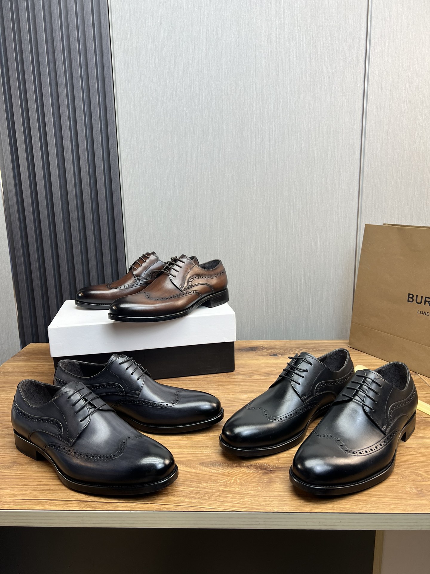 Precio de fábrica 510Berlut* Bruti. Nuevos hombres de color a mano zapatos formales boutique de gama