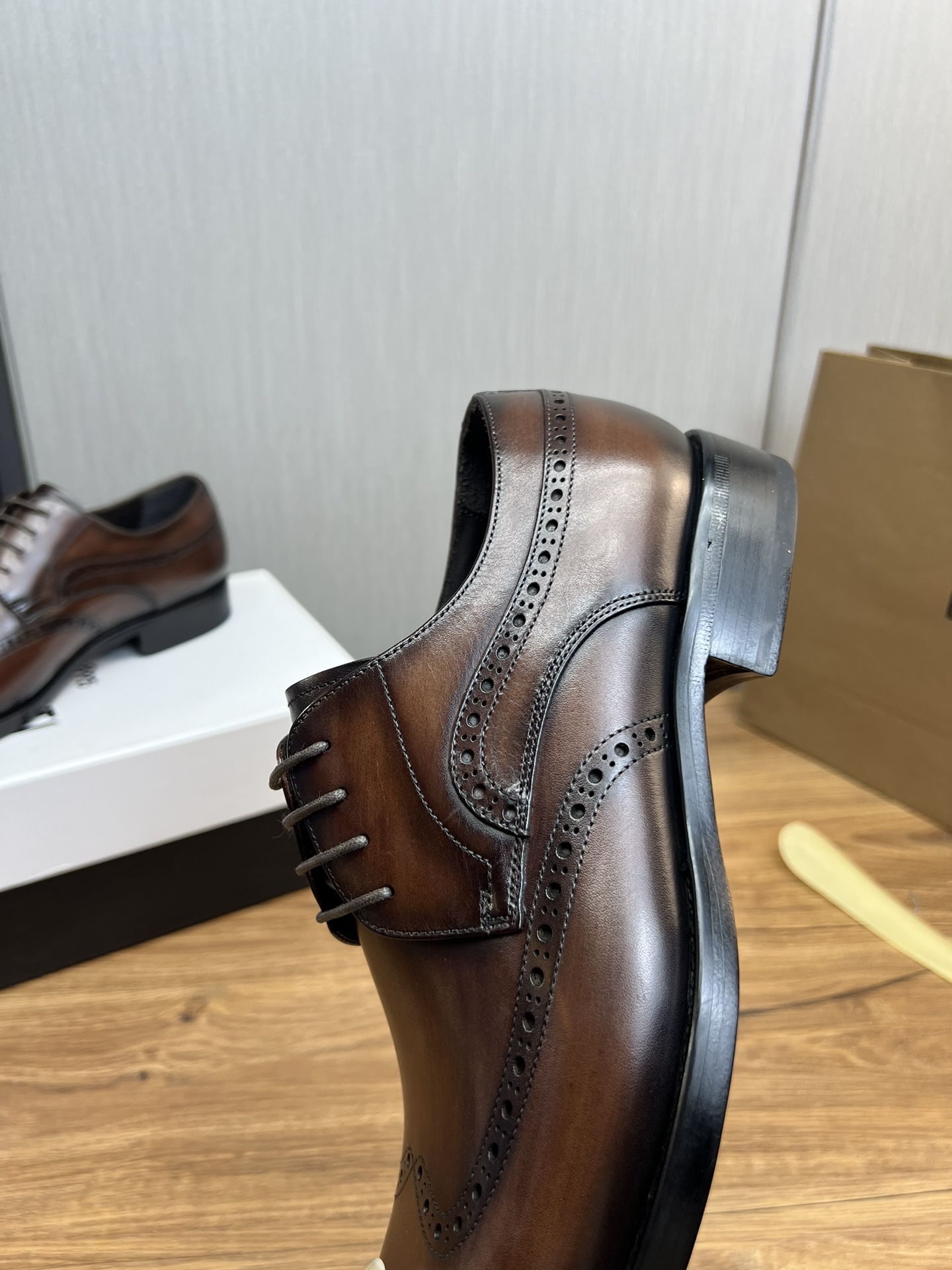 Precio de fábrica 510Berlut* Bruti. Nuevos hombres de color a mano zapatos formales boutique de gama