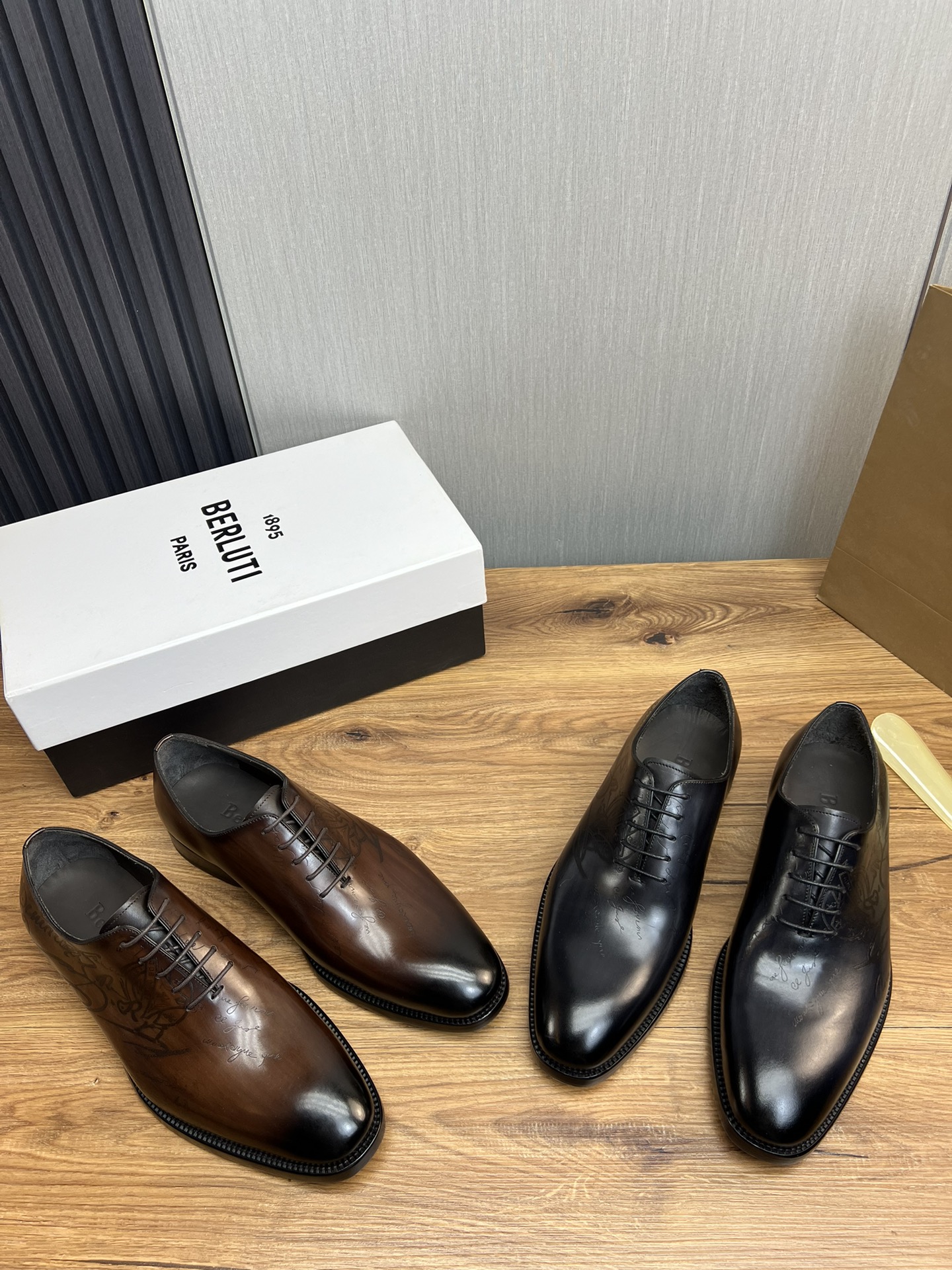 Precio de fábrica 510Berlut* Bruti. Nuevos hombres de color a mano zapatos formales boutique de gama