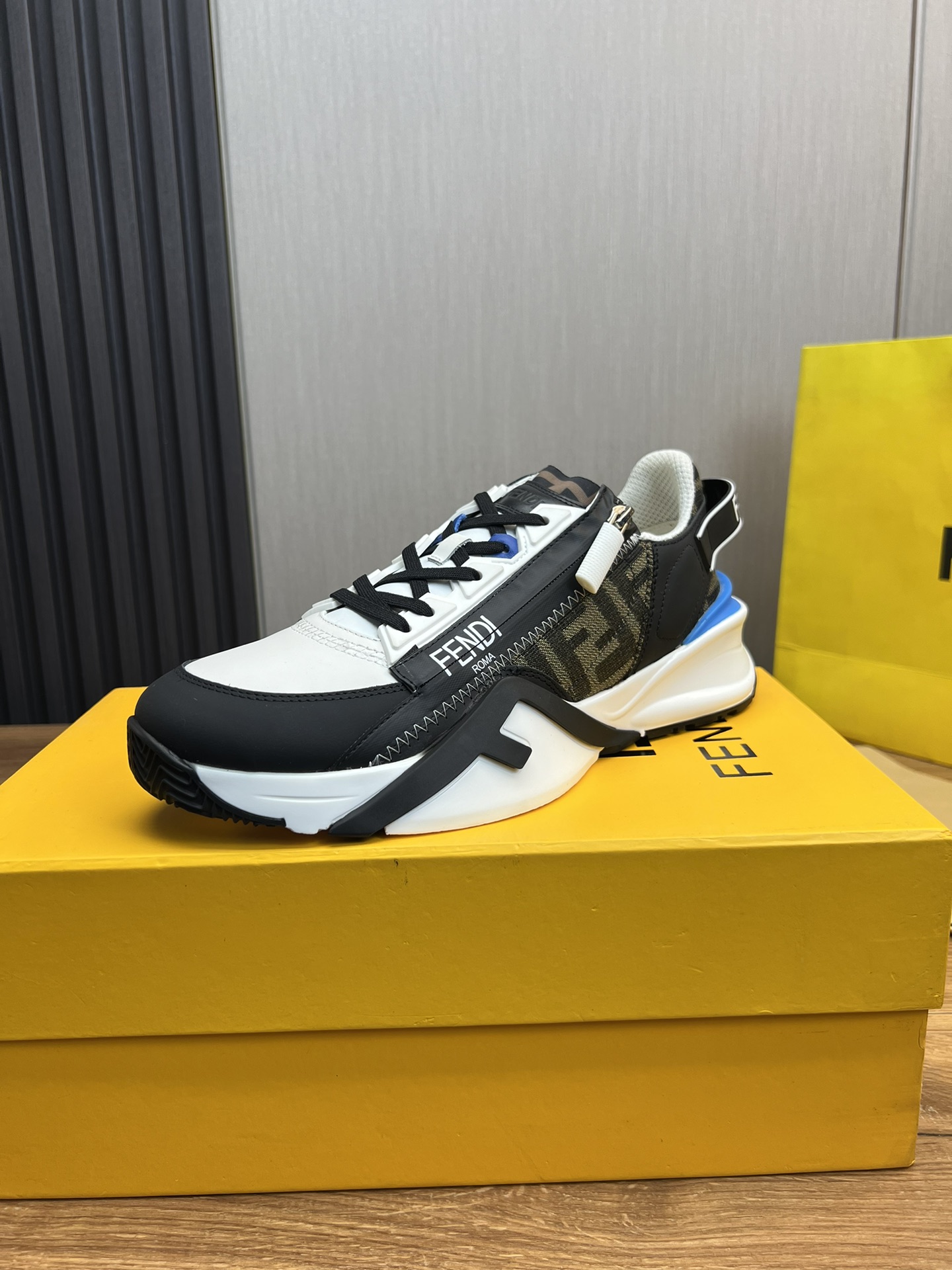 Fendi Men's Fashionable Casual Sneakers - Ultimate Comfort and Style