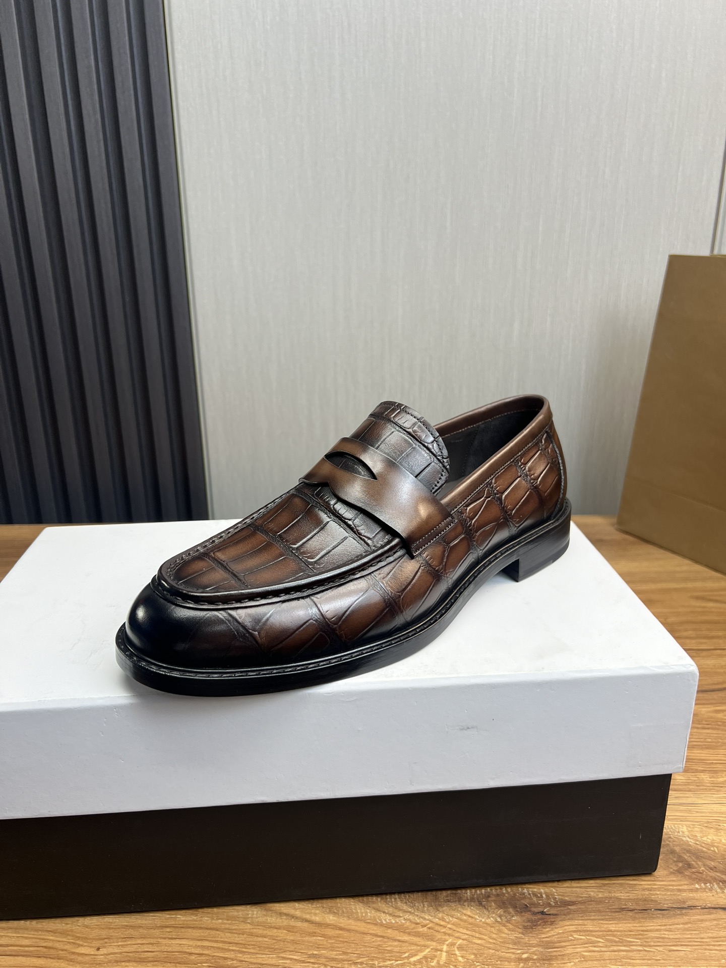 Precio de fábrica 510Berlut* Bruti. Nuevos hombres de color a mano zapatos formales boutique de gama
