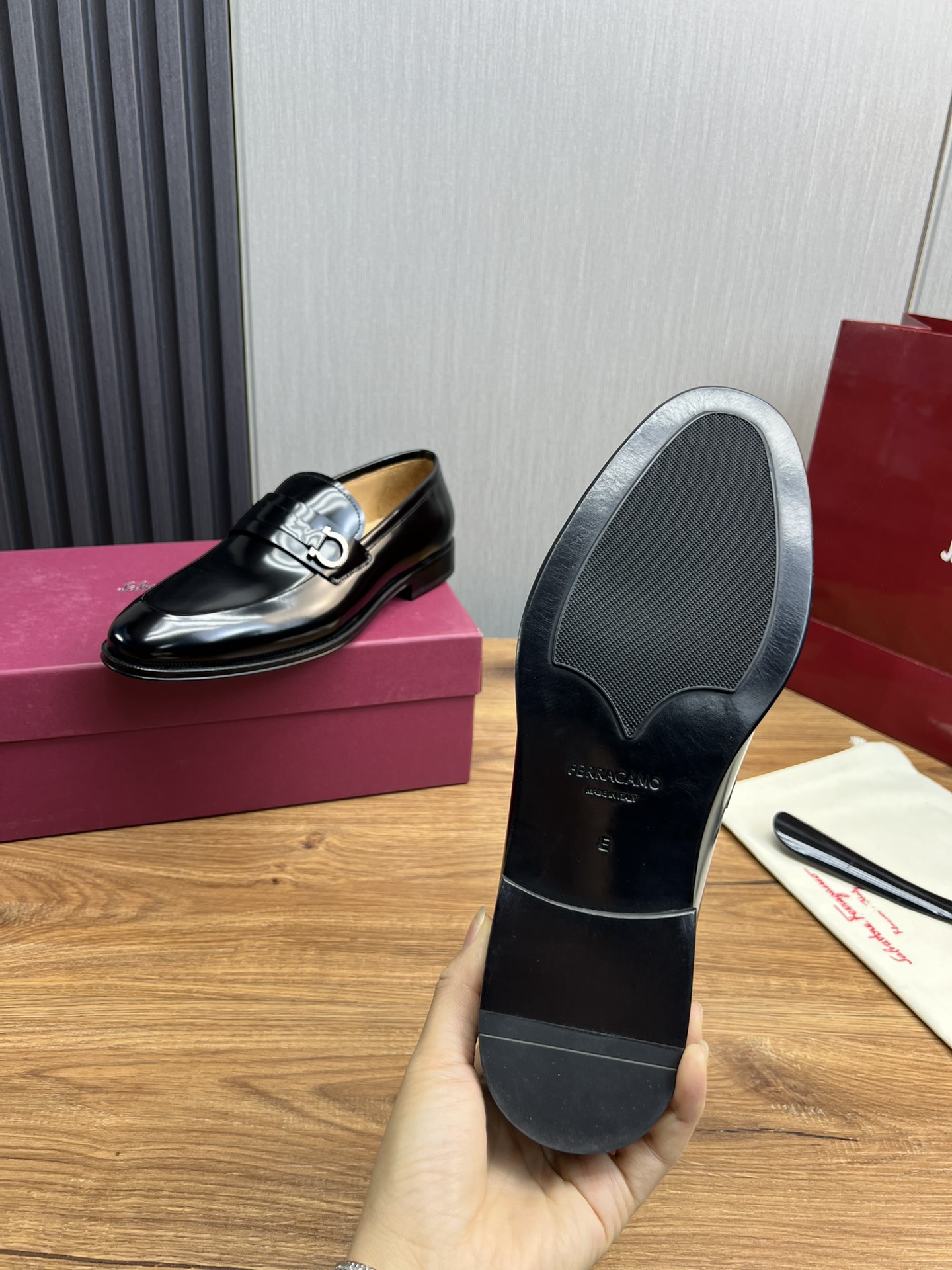 Ferragamo Men's Leather Loafers - Business Casual Shoes, Premium Quality 11 i1731265197 2972 0