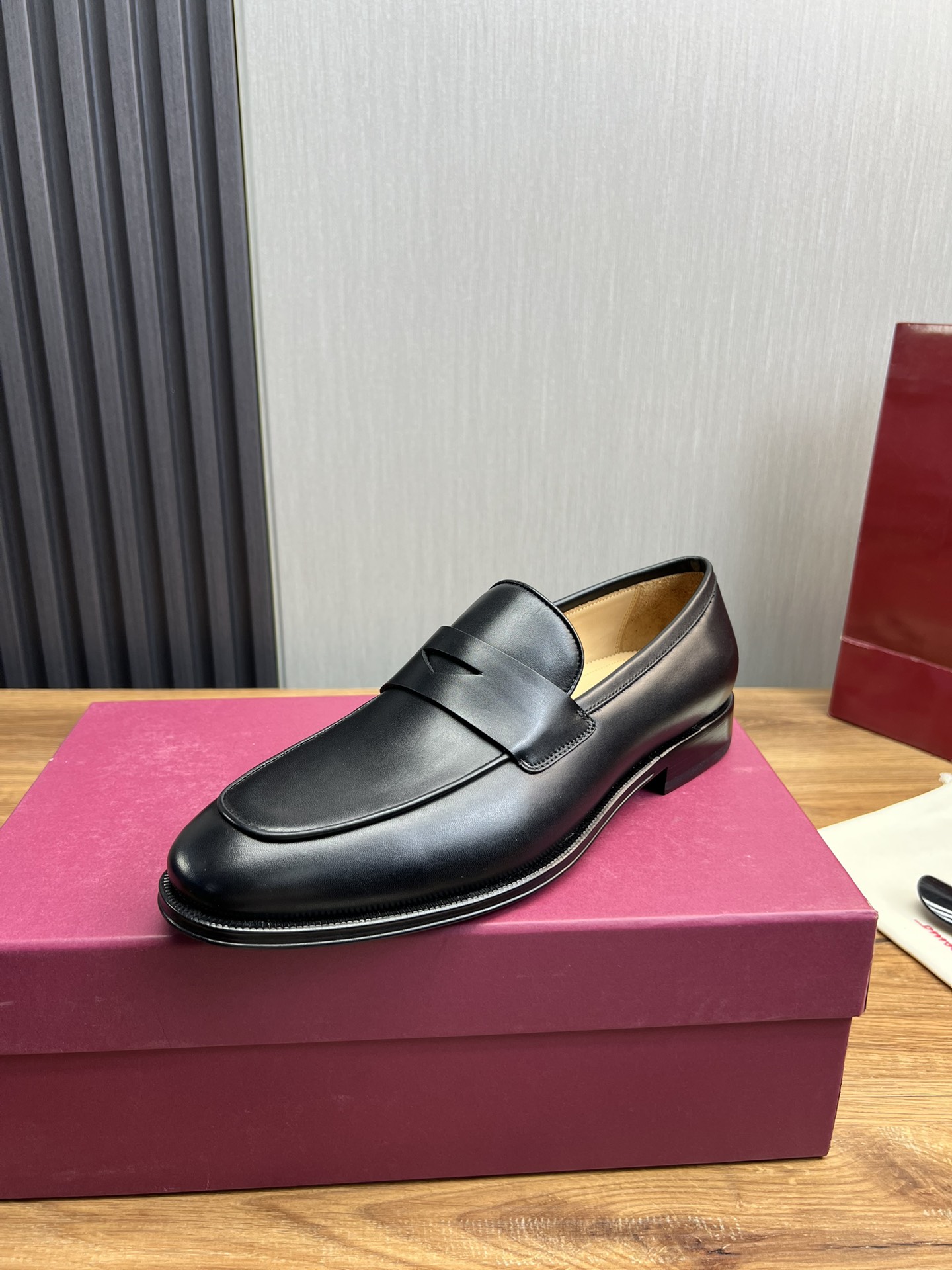 Ferragamo Men's Business Casual Leather Loafers, Original Leather Sole 5 i1731265355 3361 2