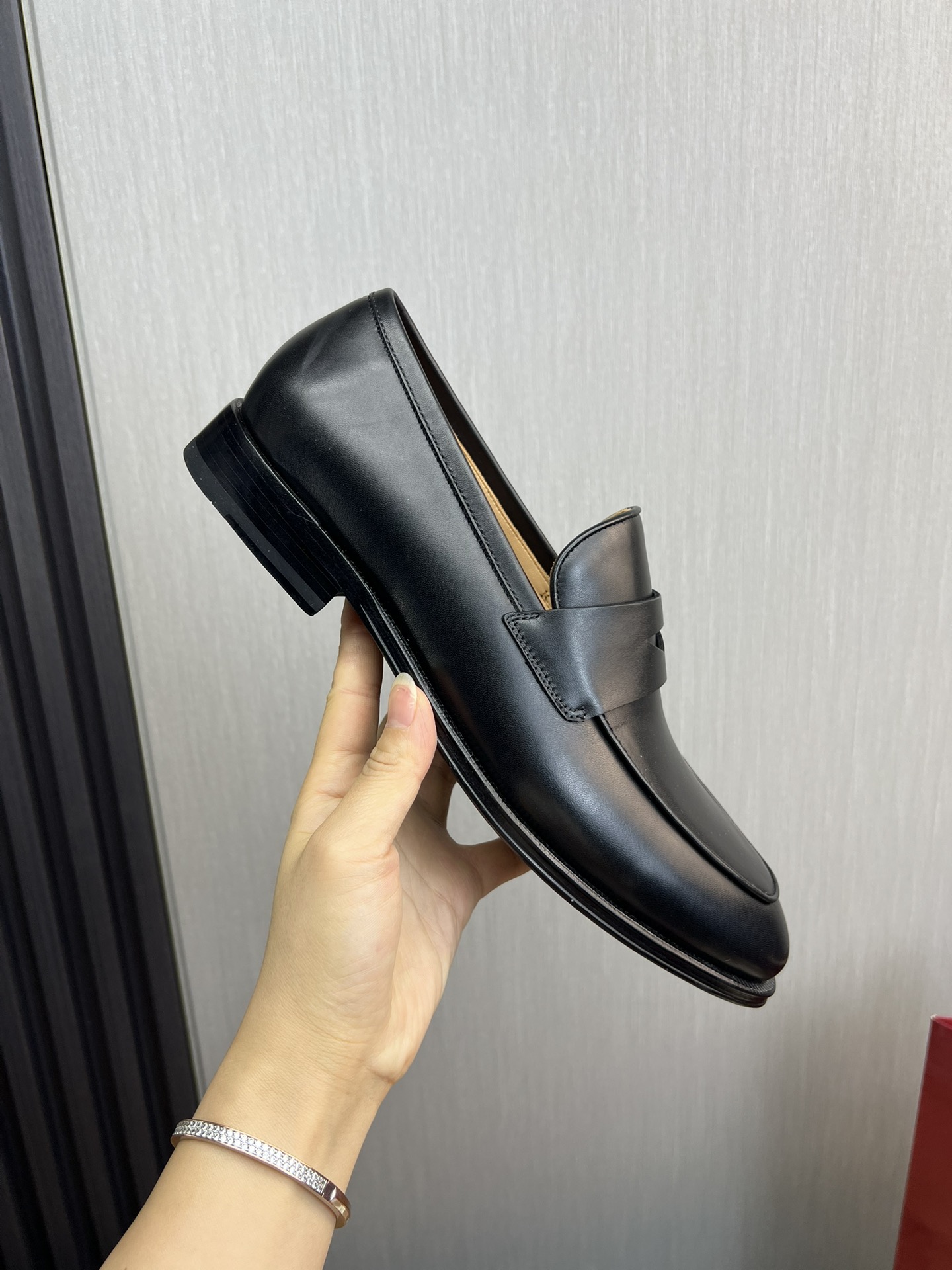 Ferragamo Men's Business Casual Leather Loafers, Original Leather Sole 8 i1731265356 9630 8