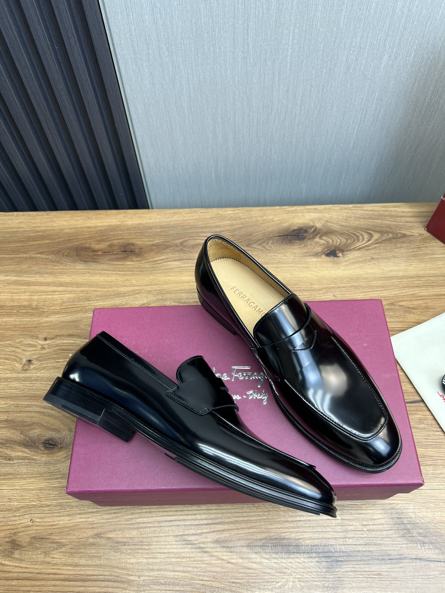 Ferragamo Men's Business Casual Leather Loafers with Genuine Leather Sole 7 i1731265406 1719 9
