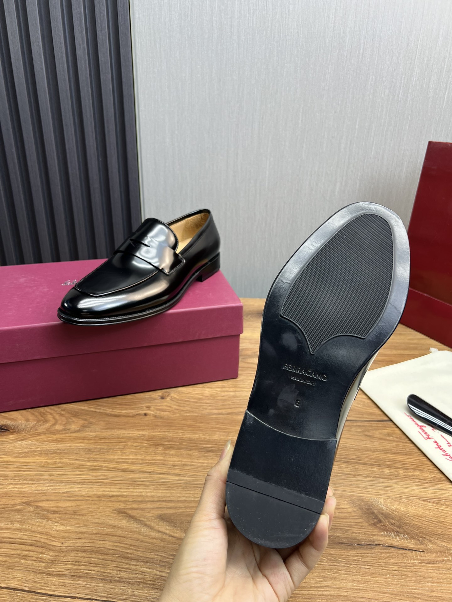Ferragamo Men's Business Casual Leather Loafers with Genuine Leather Sole 11 i1731265406 1744 2