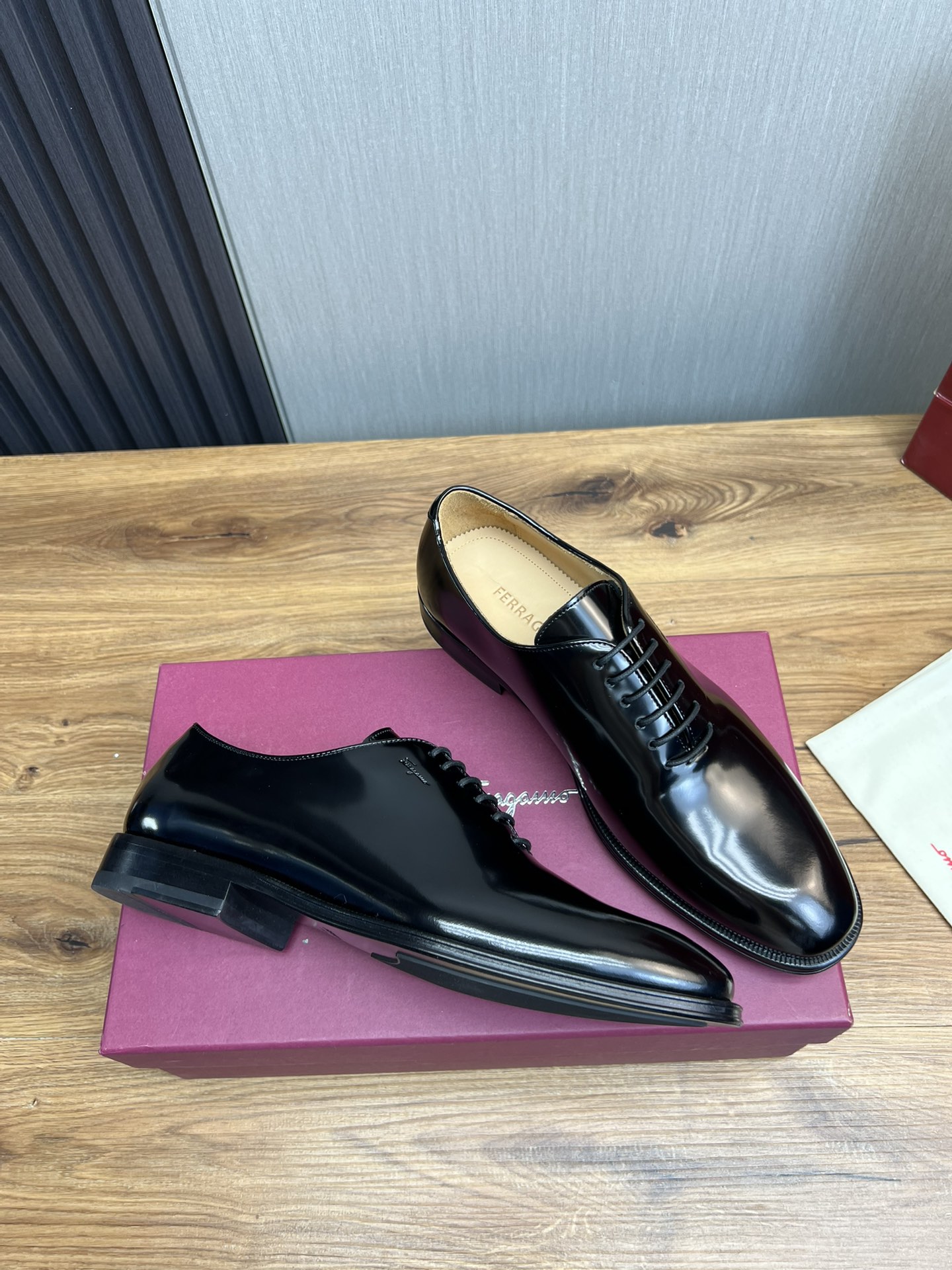 Ferragamo Men's Business Casual Leather Shoes - Premium Quality & Comfort 7 i1731266150 7515 6