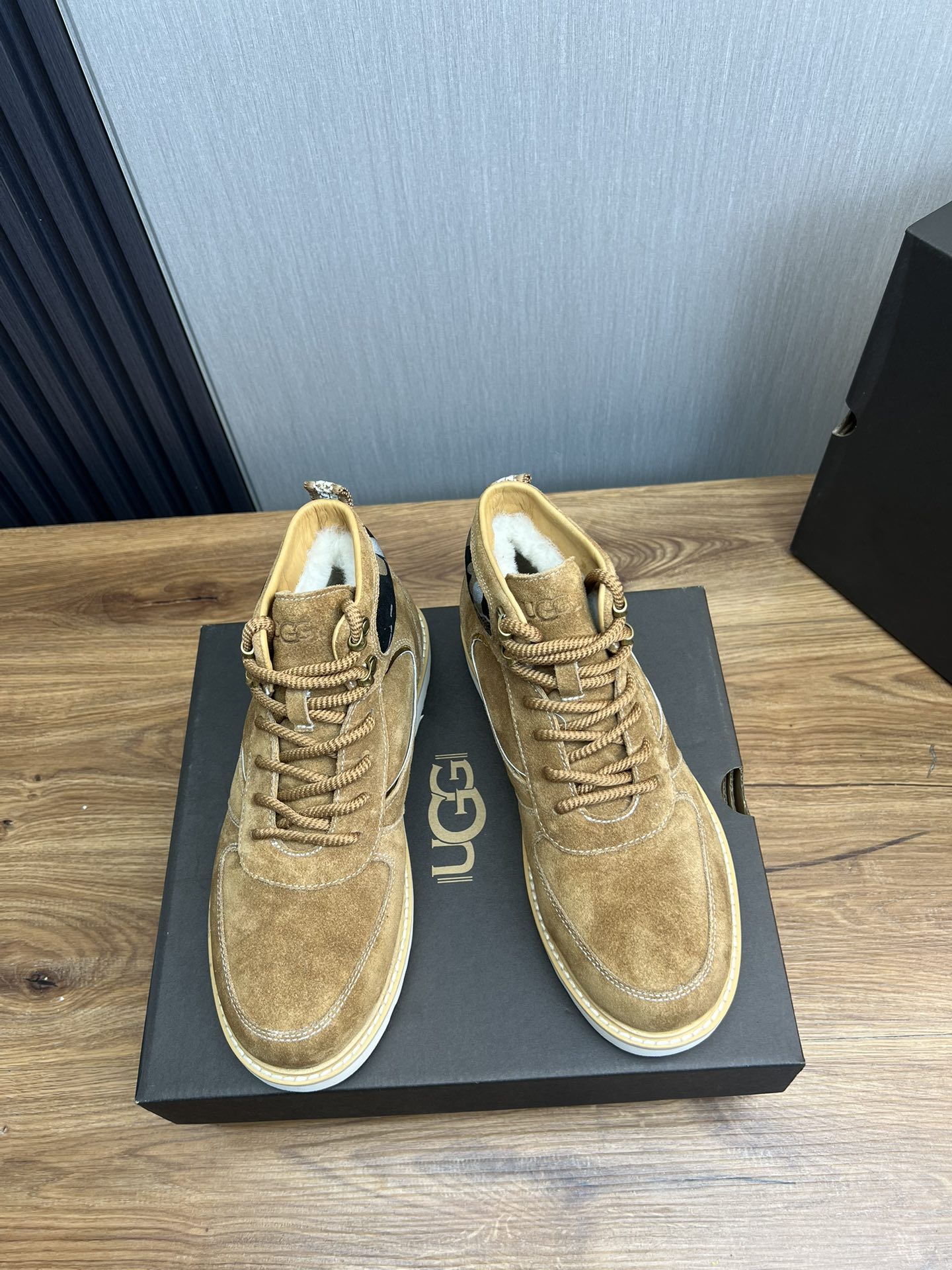 [UGG Men