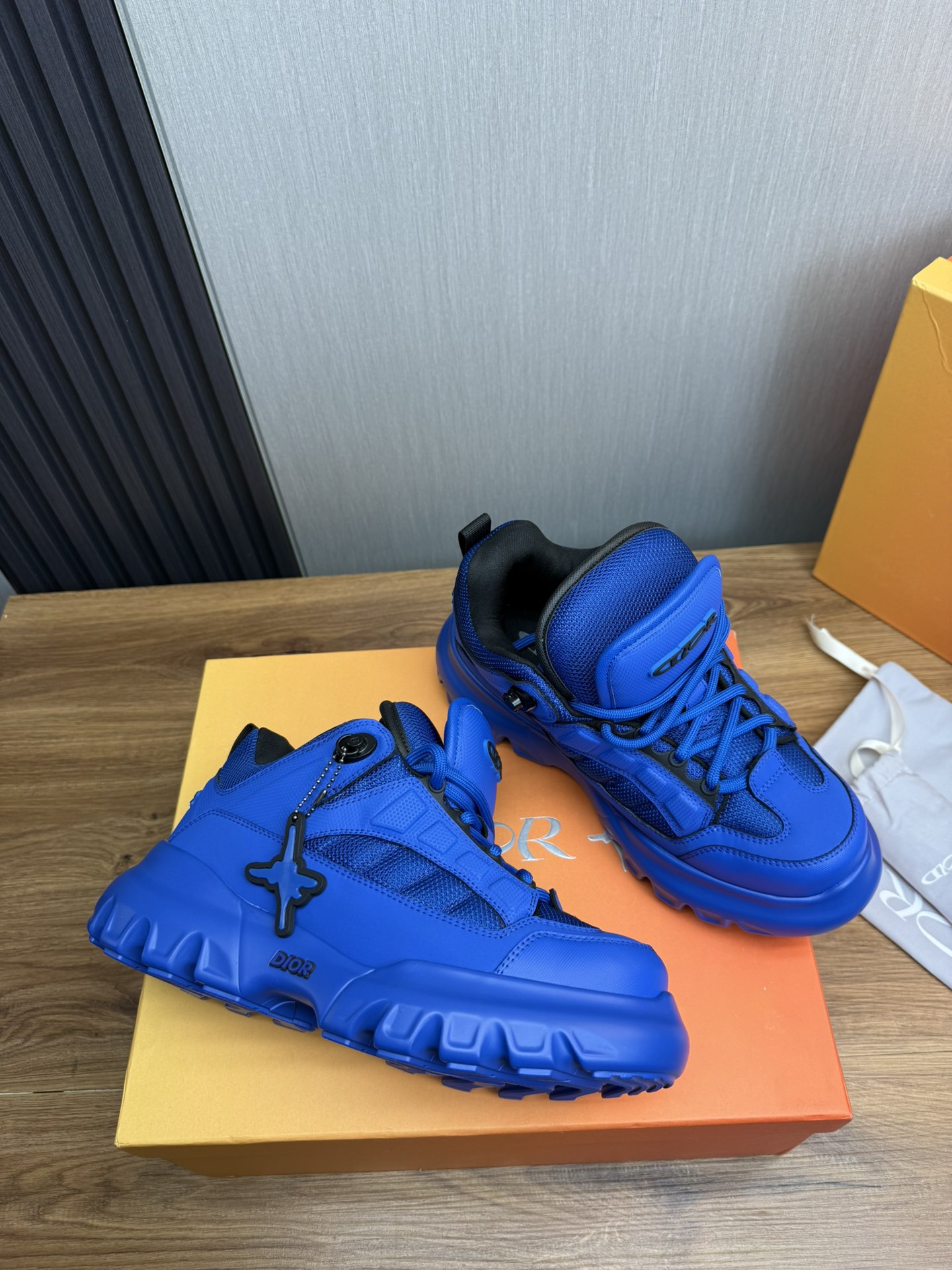 Top calidad precio de fábrica 380Dior x Levis Hamilton 2025 principios de primavera zapatos pops de 
