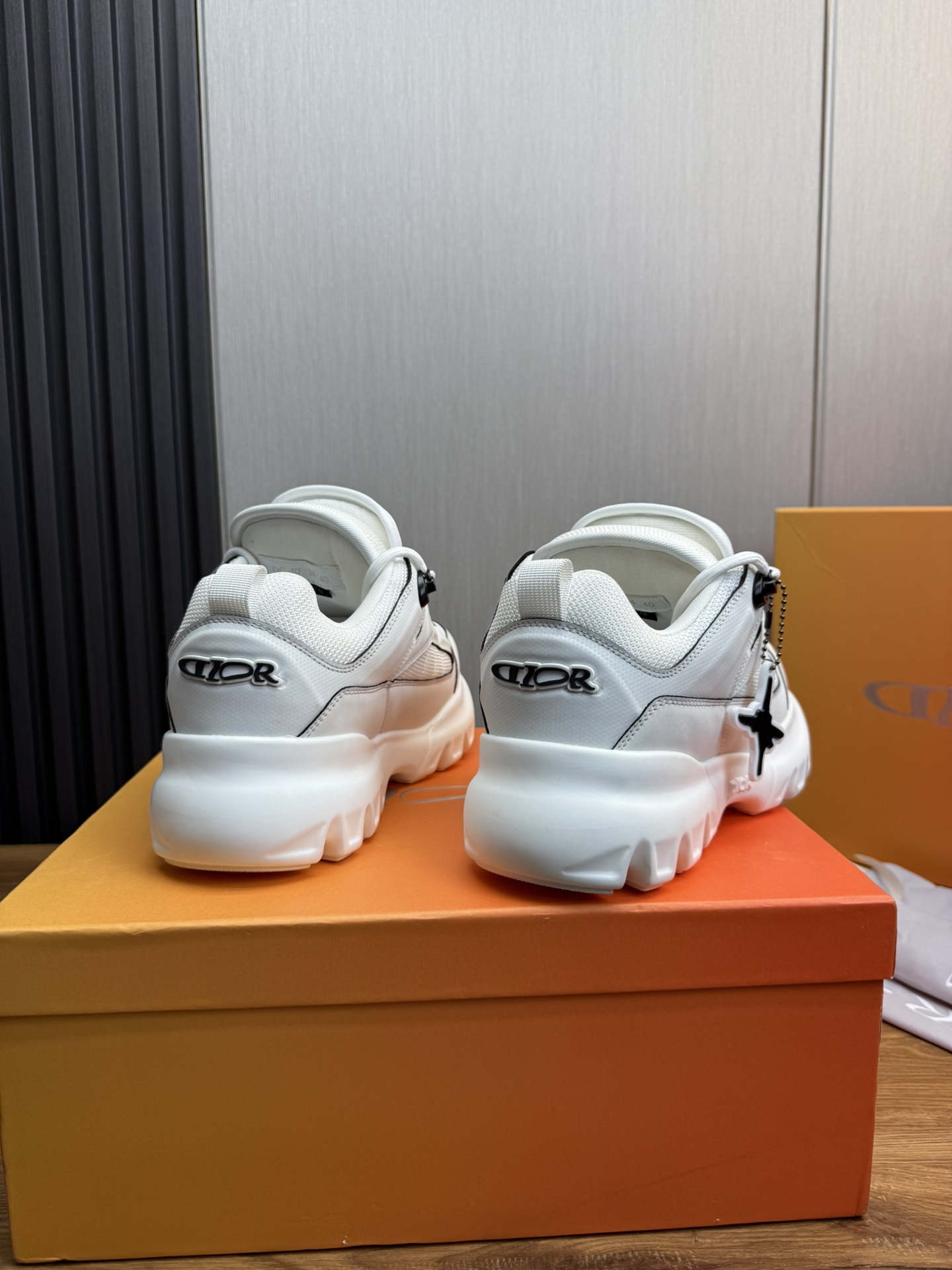 Top calidad precio de fábrica 380Dior x Levis Hamilton 2025 principios de primavera zapatos pops de 