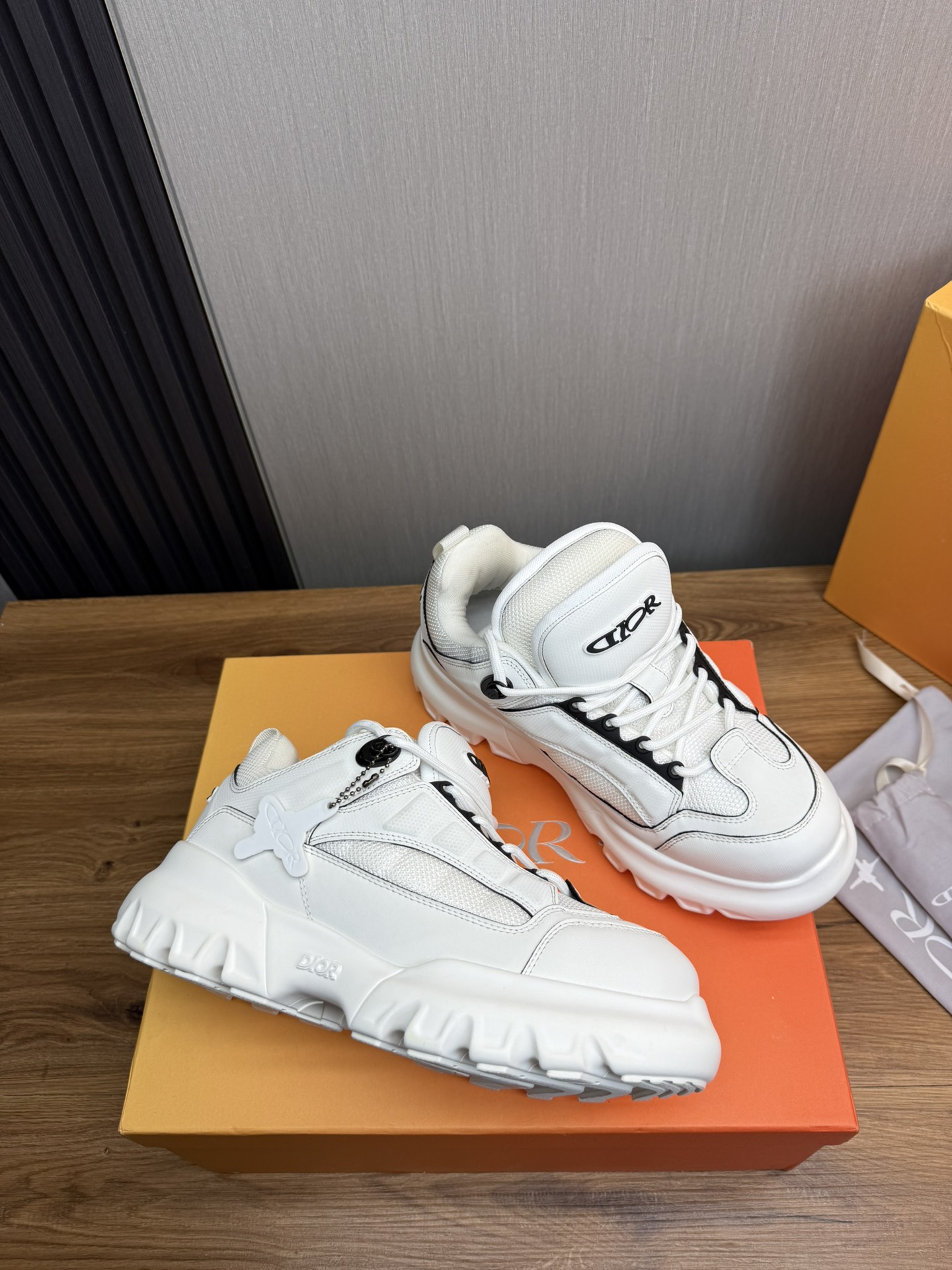 Top calidad precio de fábrica 380Dior x Levis Hamilton 2025 principios de primavera zapatos pops de 