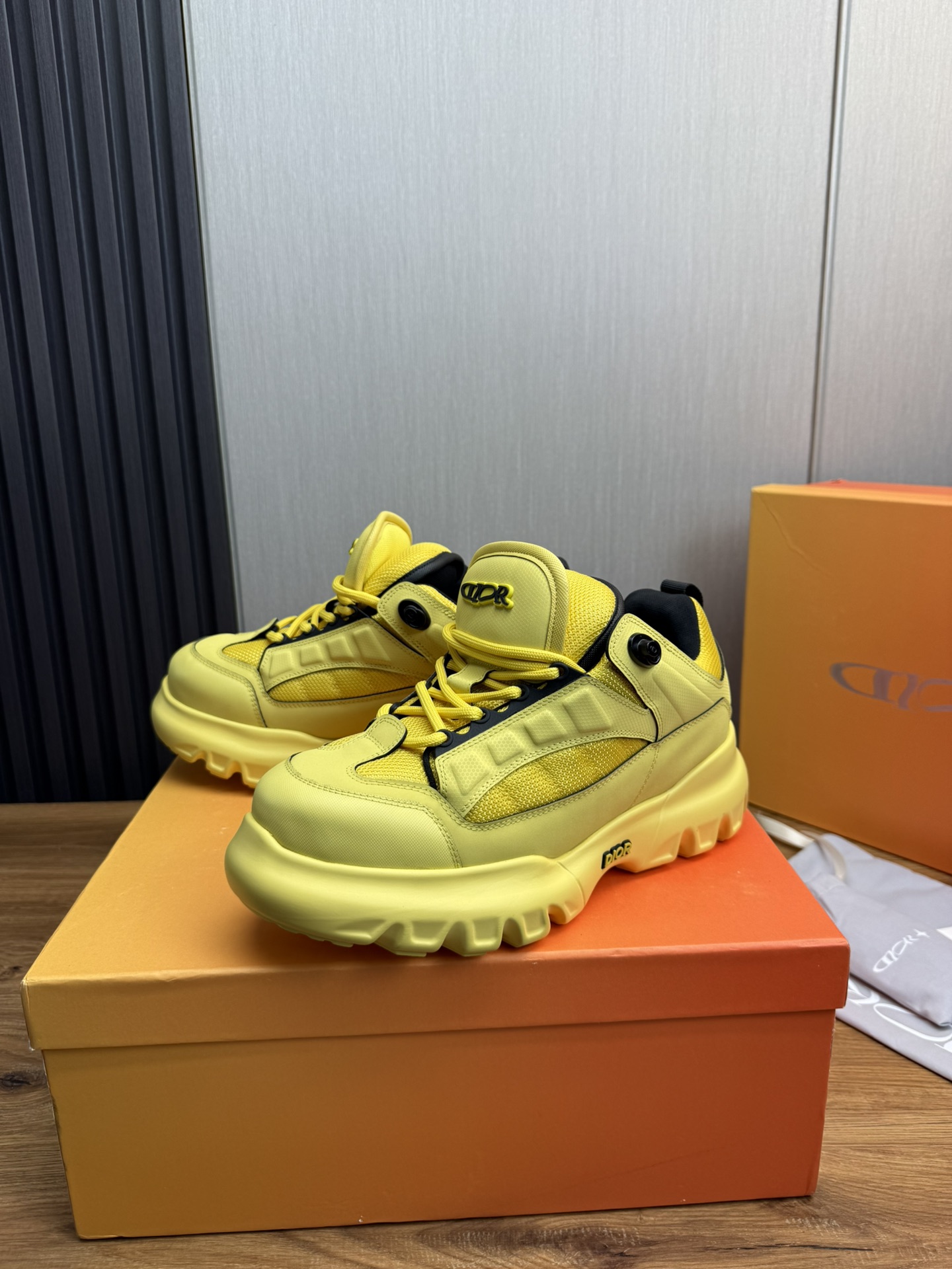 Top calidad precio de fábrica 380Dior x Levis Hamilton 2025 principios de primavera zapatos pops de 