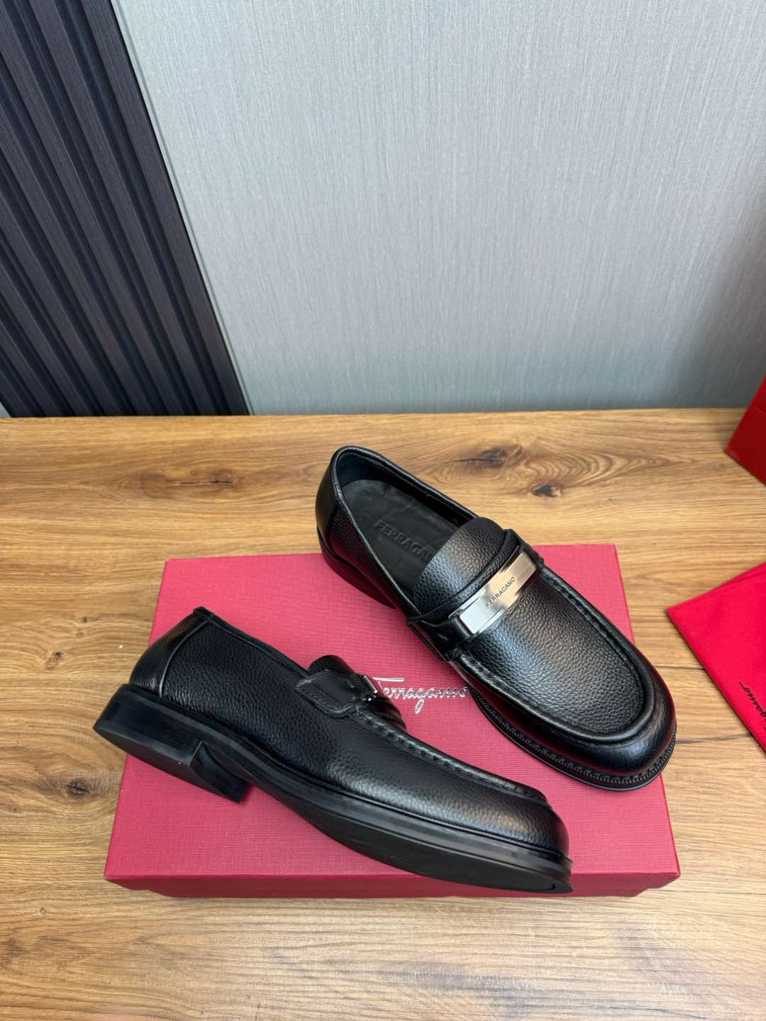 Ferragamo Men's Leather Loafers Business Casual Shoes, Original Quality 6 i1735847662193 2235 0 3