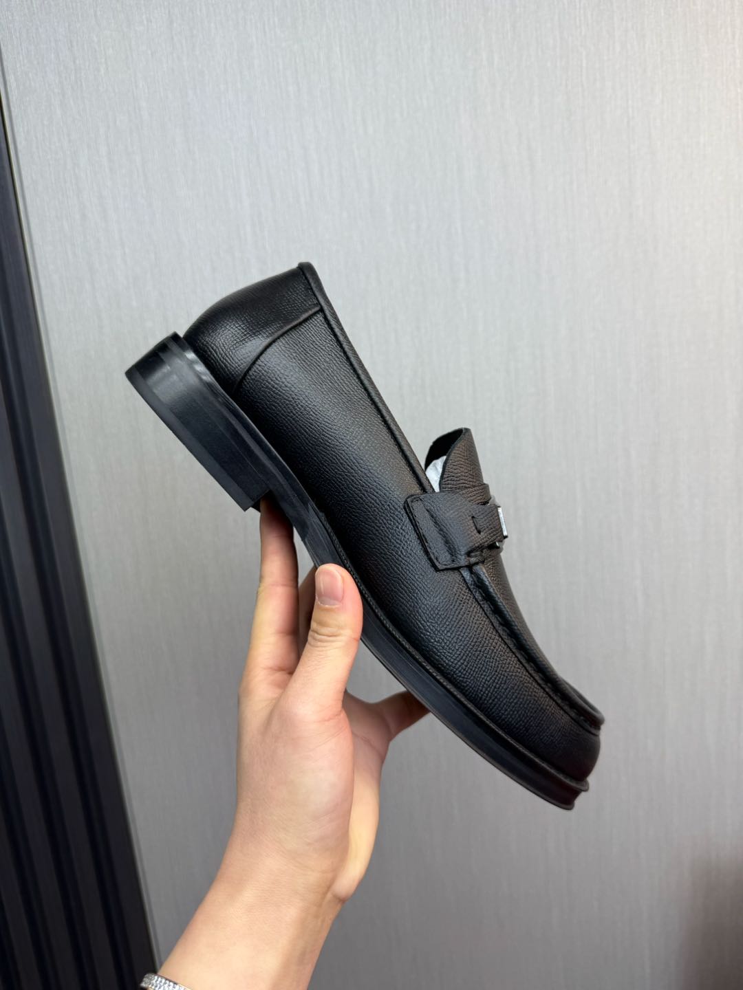 Ferragamo Men's Black Leather Loafers Business Casual Shoes Size 39-44 8 i1735847743363 4828 0 1