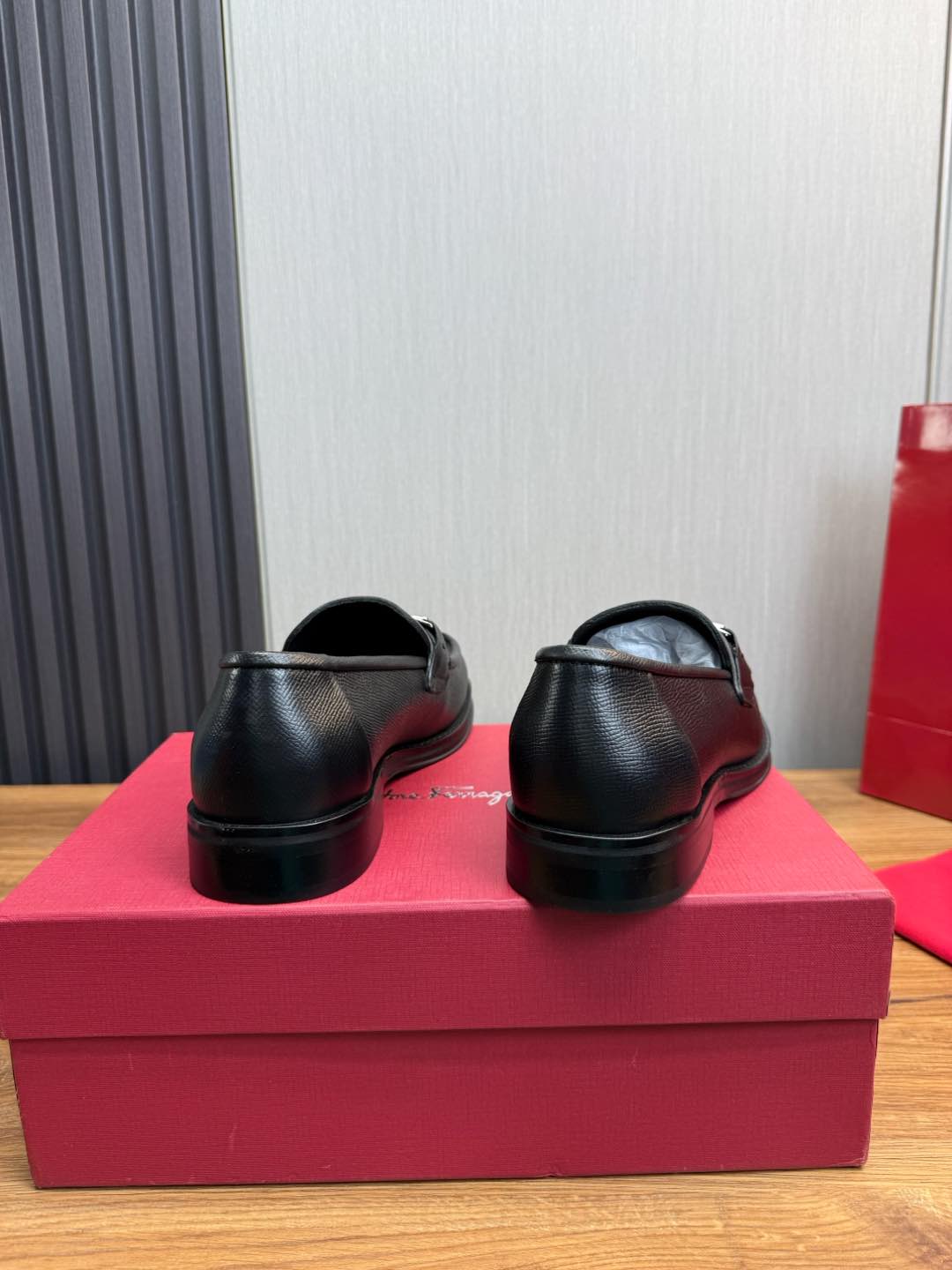 Ferragamo Men's Black Leather Loafers Business Casual Shoes Size 39-44 6 i1735847743845 329 0 7