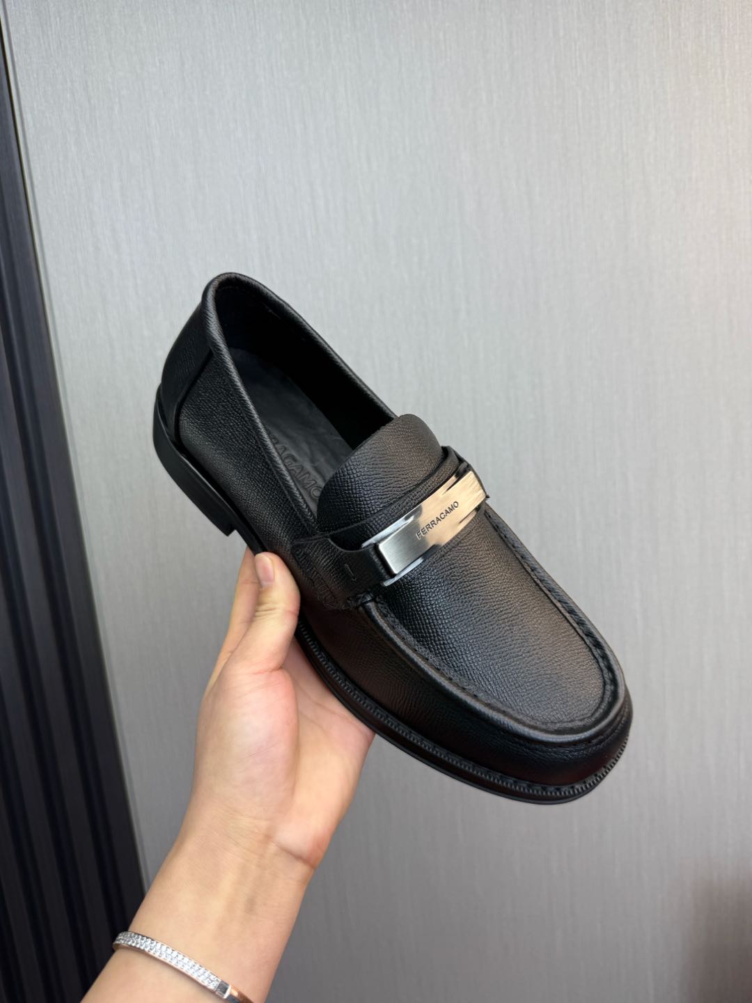 Ferragamo Men's Black Leather Loafers Business Casual Shoes Size 39-44 9 i1735847744303 3237 0 2