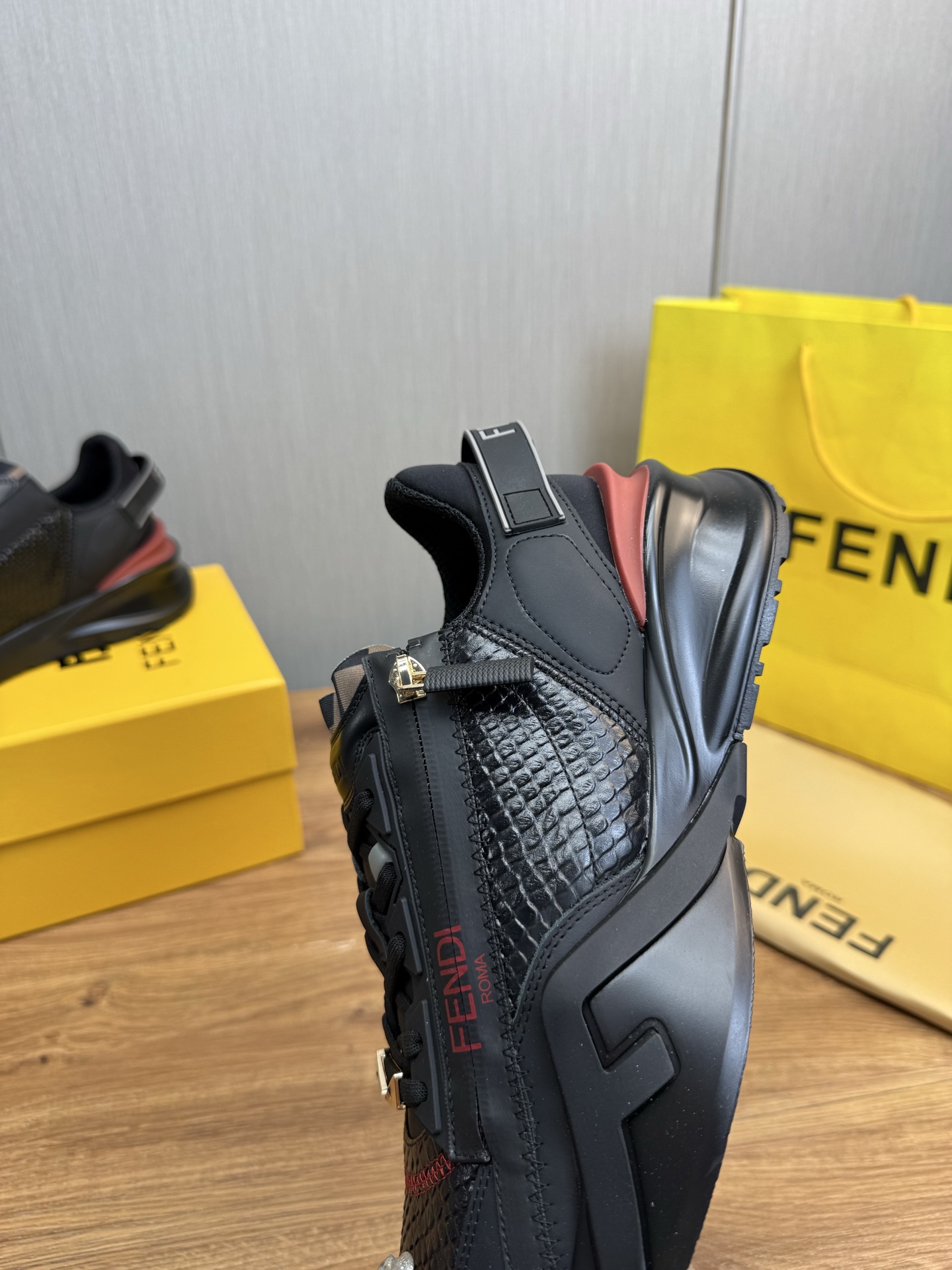 Fendi Men's Fashion Sneakers in Leather and Mesh, Lightweight and Durable 11 i1741889674276 3801 0 9