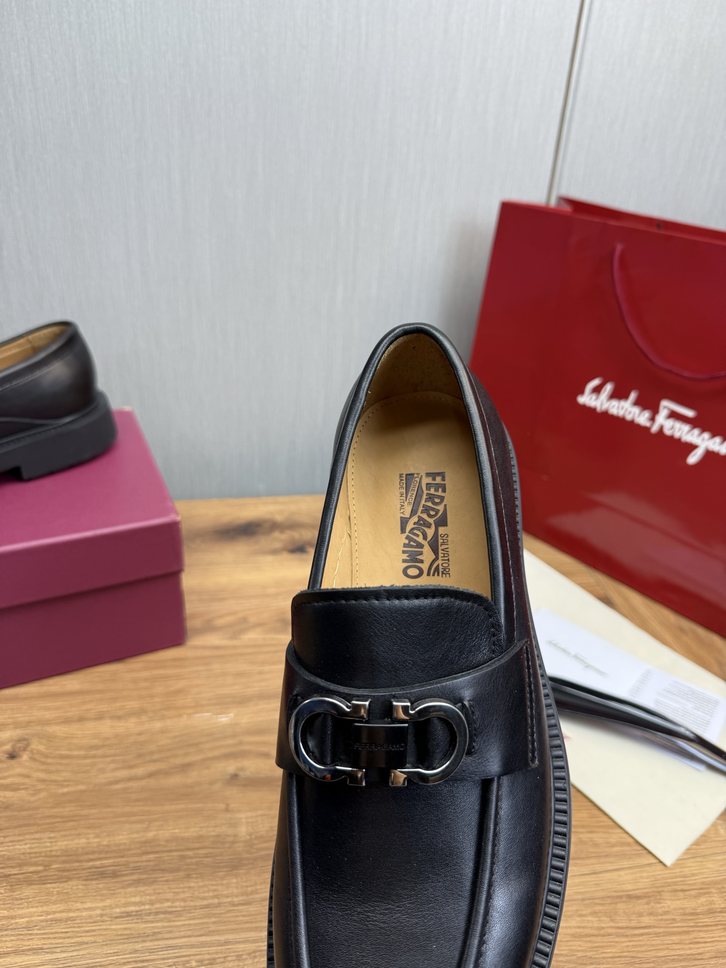 Ferragamo Men's Black Leather Loafers with Thick Sole, Size 39-44 9 i1742414044681 3852 0 9