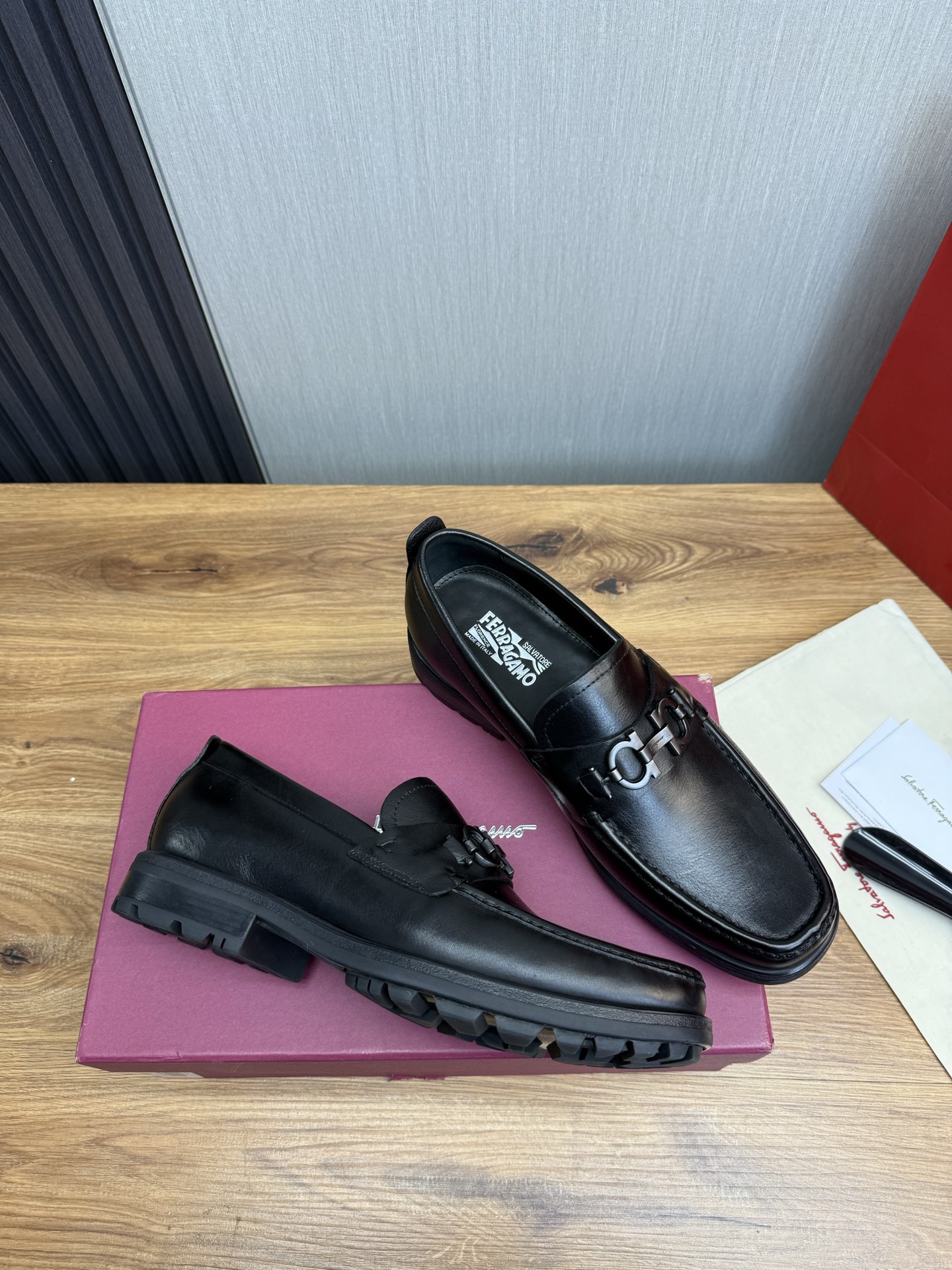 Ferragamo Men's Black Leather Loafers with Thick Sole, Sizes 39-44 7 i1742414113211 1527 0 5