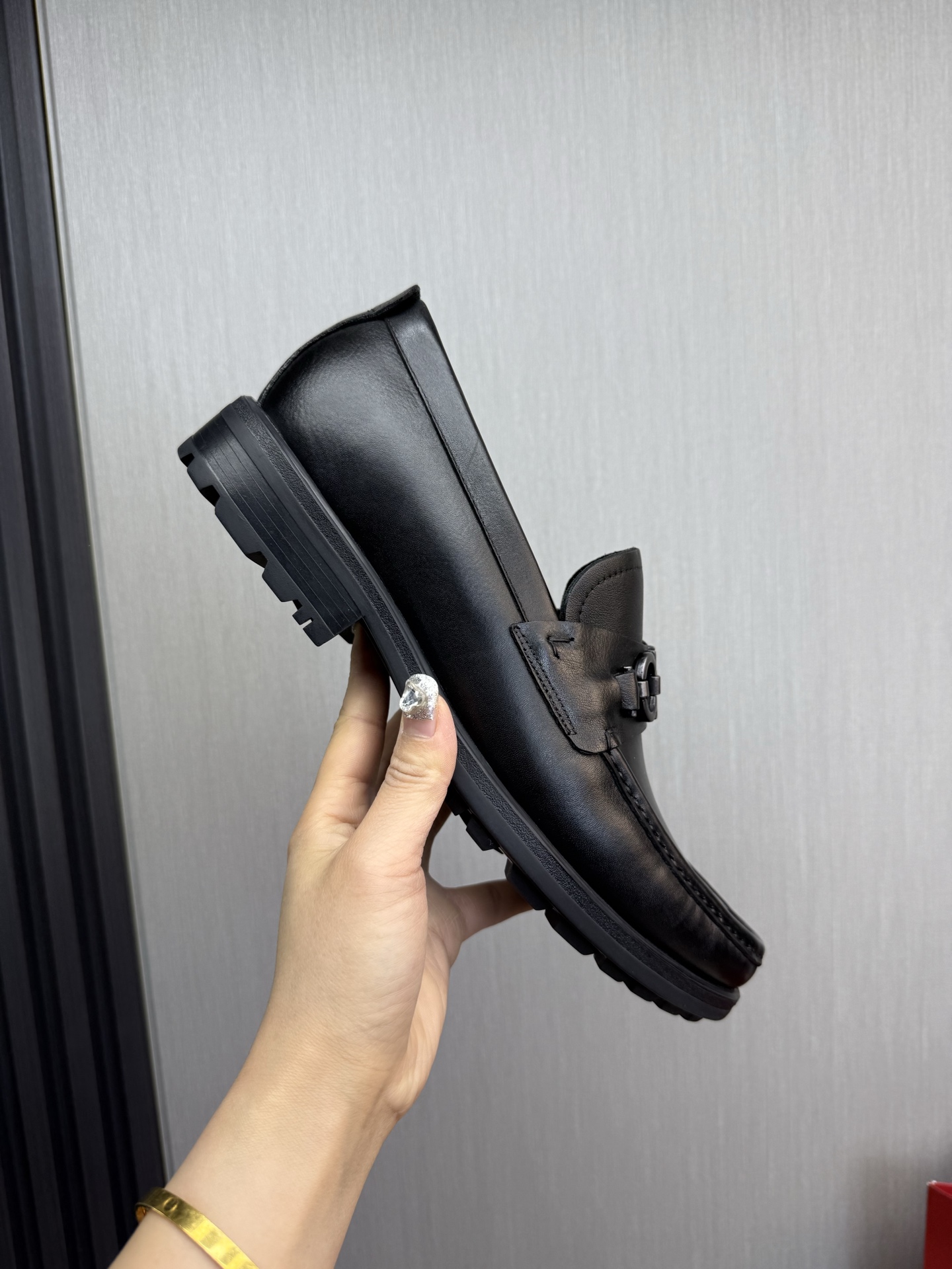 Ferragamo Men's Black Leather Loafers with Thick Sole, Sizes 39-44 8 i1742414114862 14 0 1