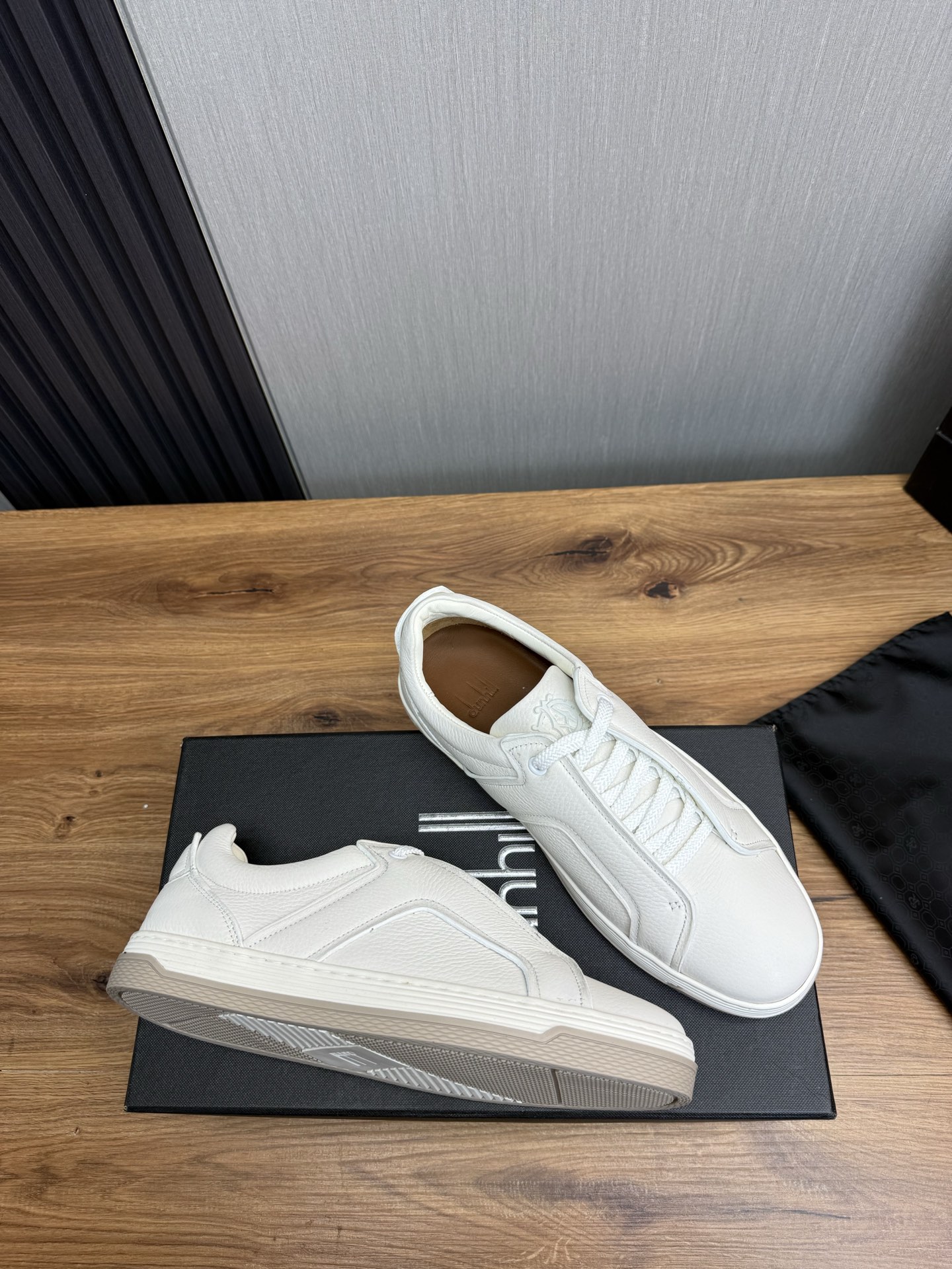Dunhill Men's White Leather Casual Sneakers - Lightweight & Breathable 7 i1742497806923 6487 0 5
