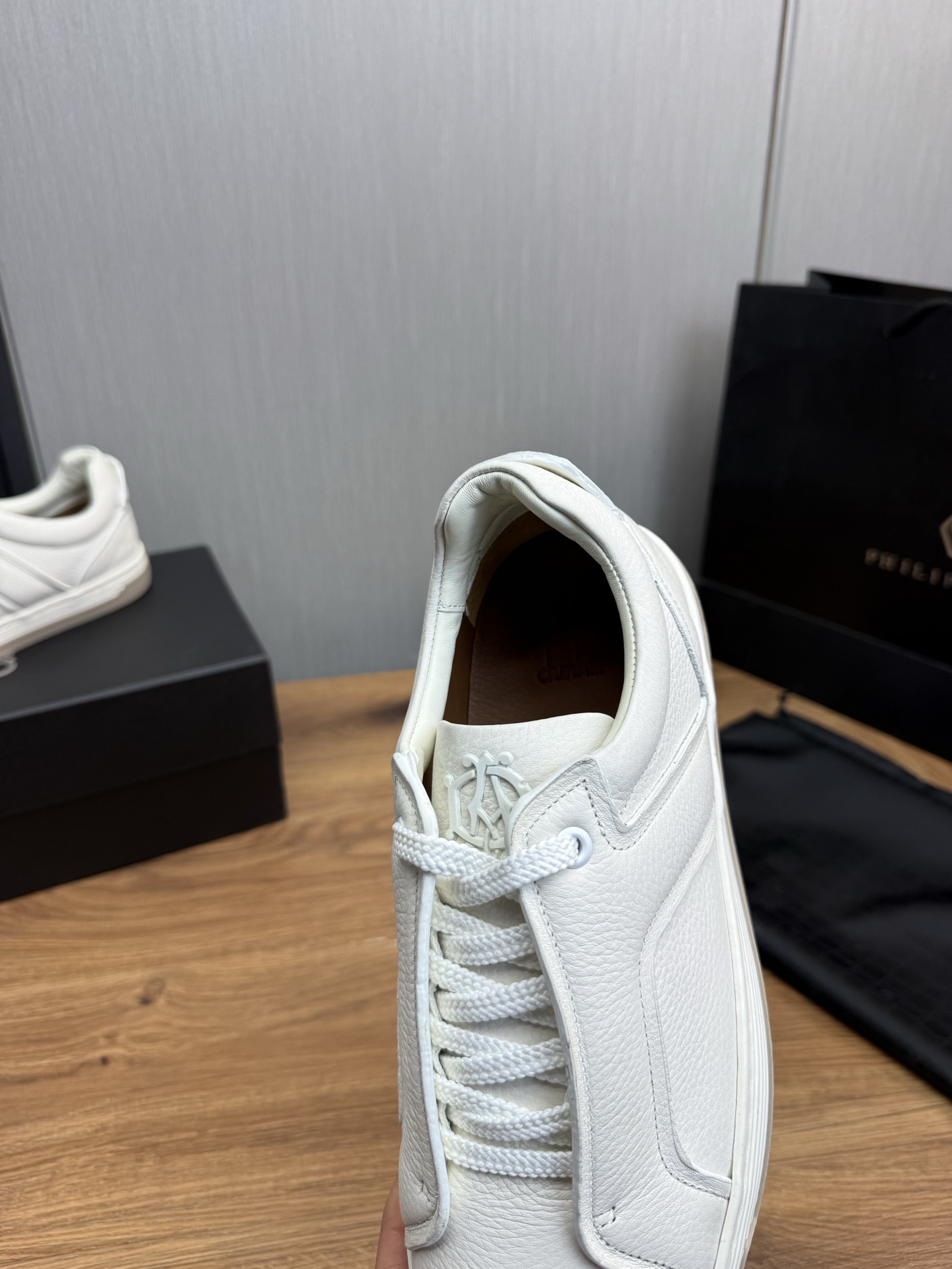 Dunhill Men's White Leather Casual Sneakers - Lightweight & Breathable 9 i1742497808149 5896 0 9