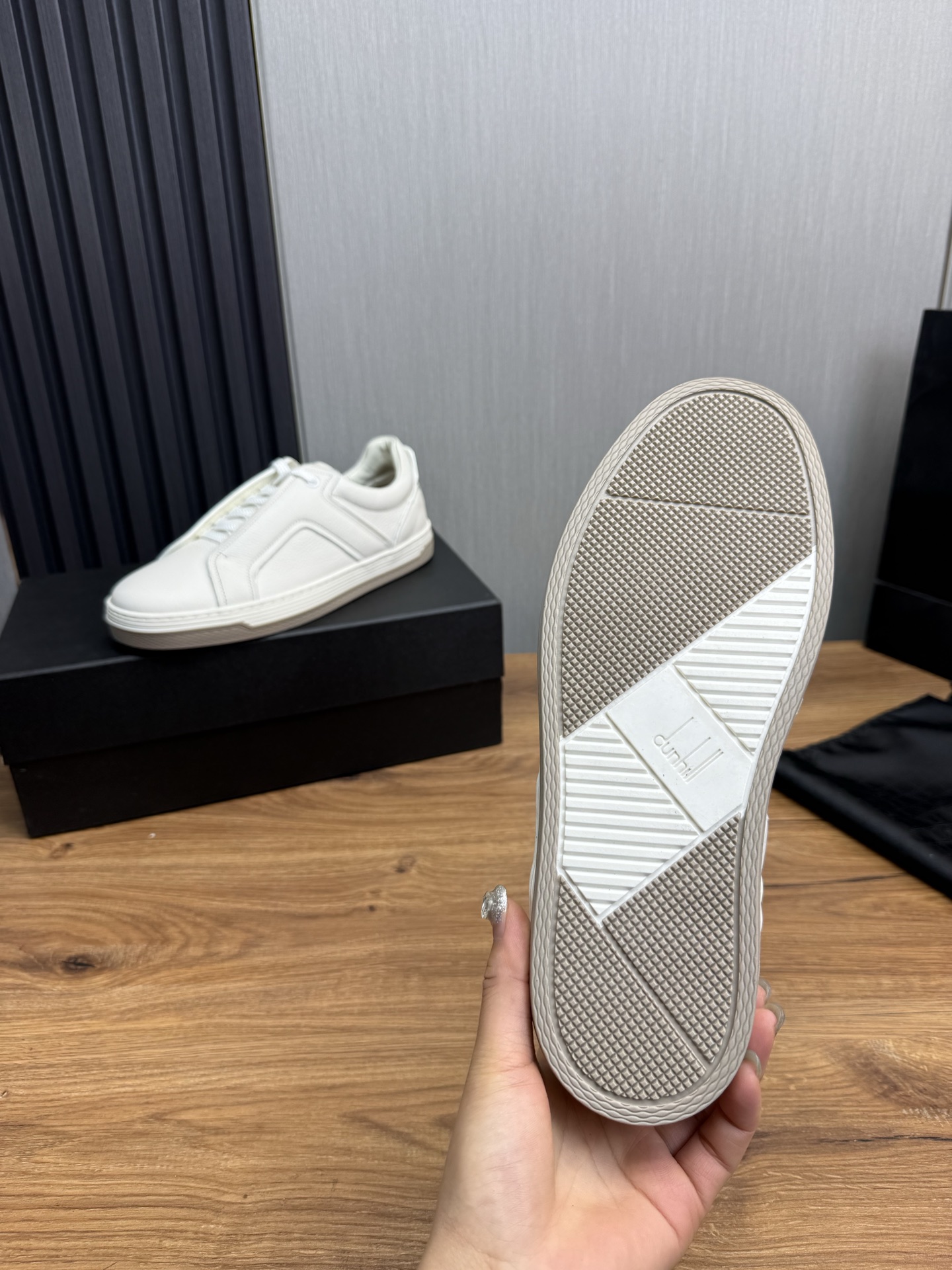 Dunhill Men's White Leather Casual Sneakers - Lightweight & Breathable 11 i1742497808190 7119 0 10