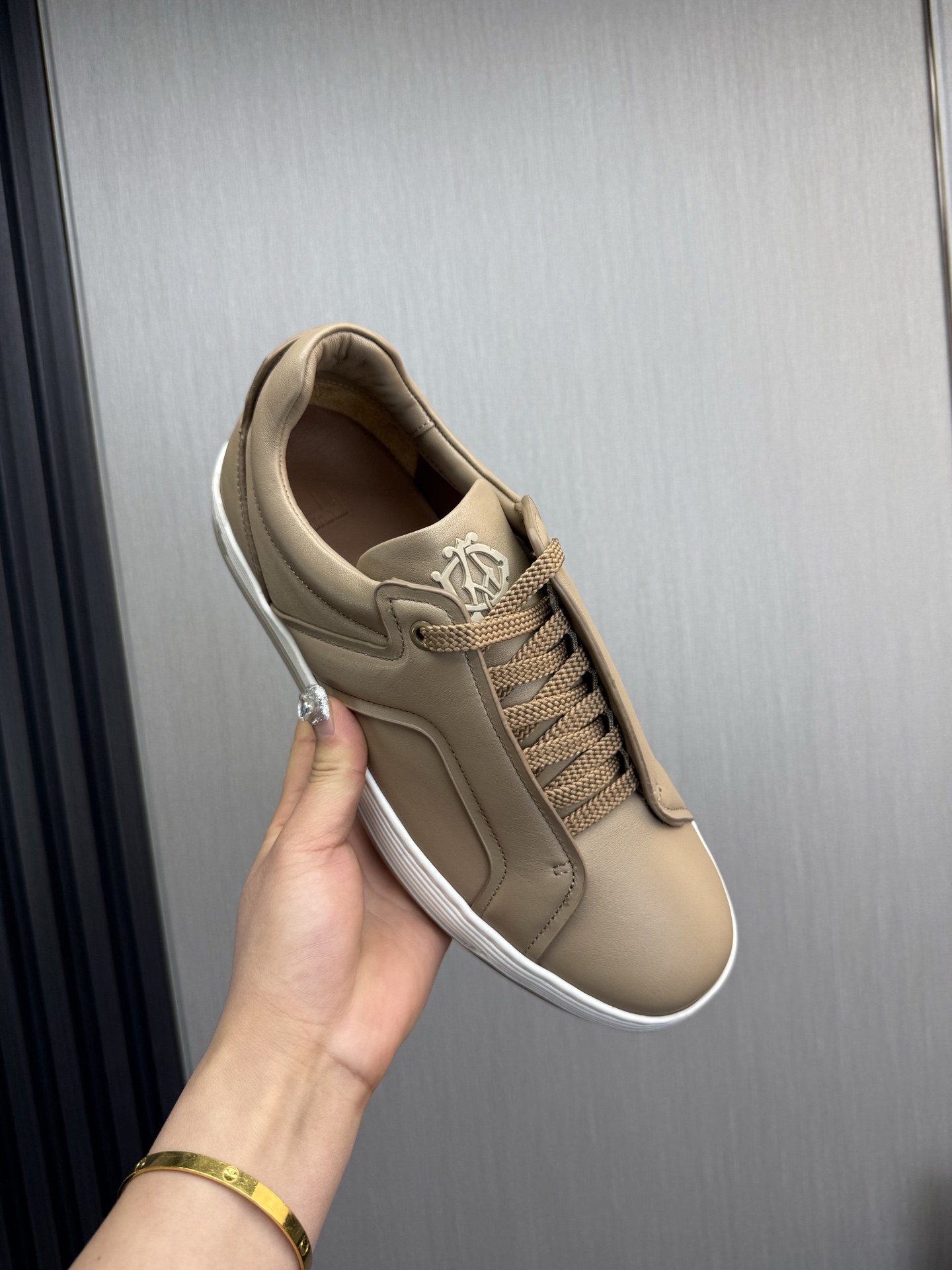 Dunhill Men's Casual Leather Sneakers: Stylish, Comfortable, and Breathable 9 i1742497988030 8854 0 1
