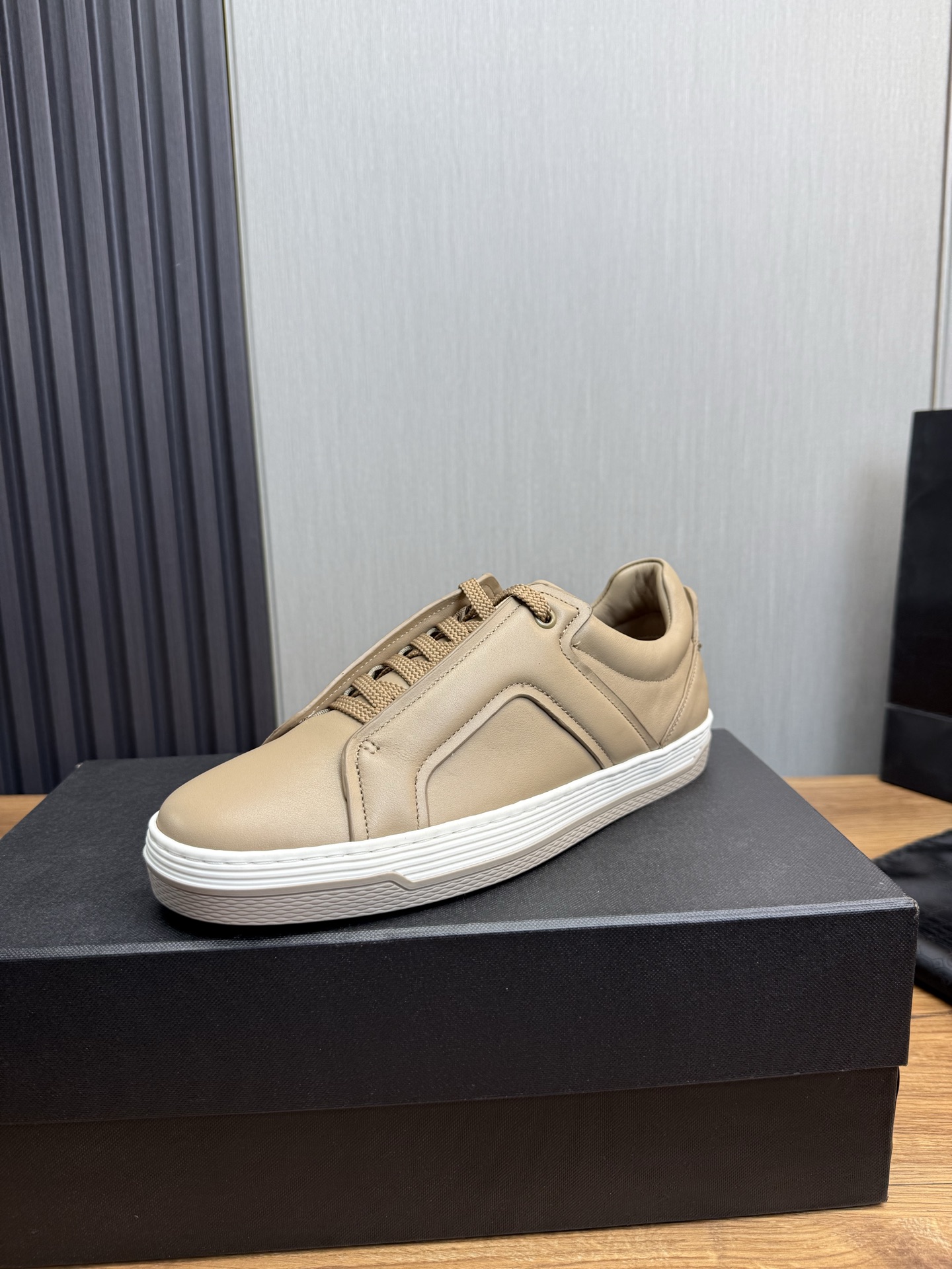 Dunhill Men's Casual Leather Sneakers: Stylish, Comfortable, and Breathable 2 i1742497989247 3212 0 11
