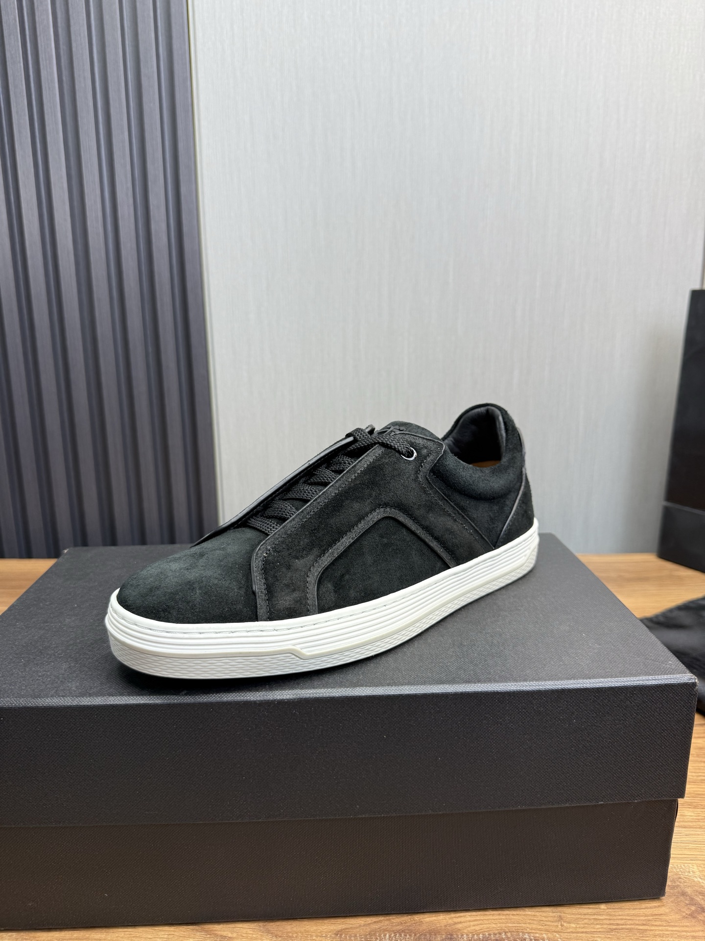 Dunhill Men's Black Suede Leather Casual Sneakers - Size 39-44 2 i1742498202670 4113 0 0