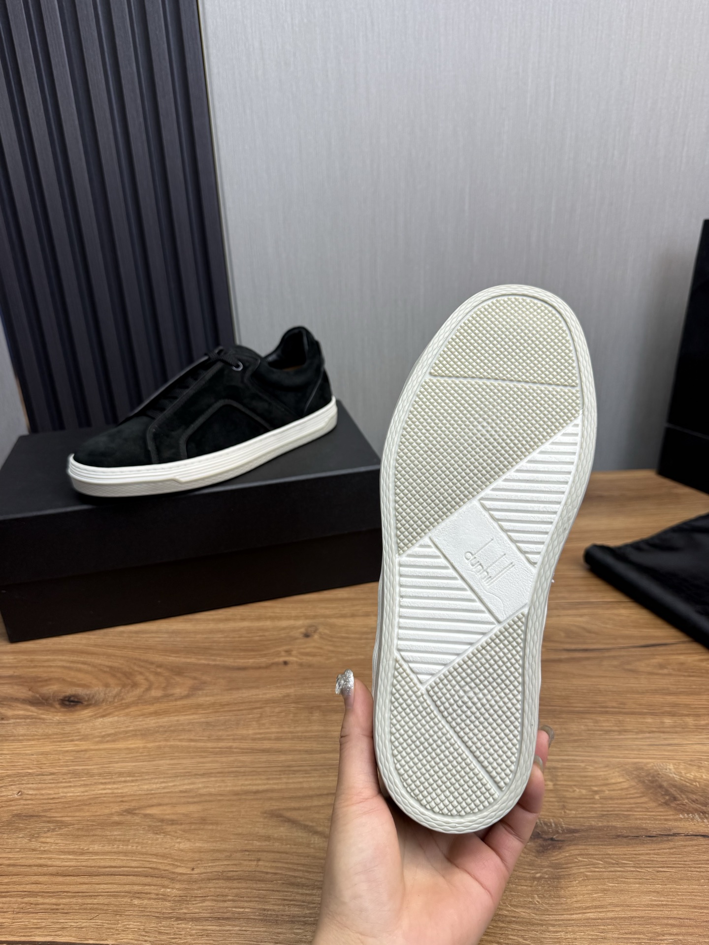Dunhill Men's Black Suede Leather Casual Sneakers - Size 39-44 11 i1742498202730 1916 0 11