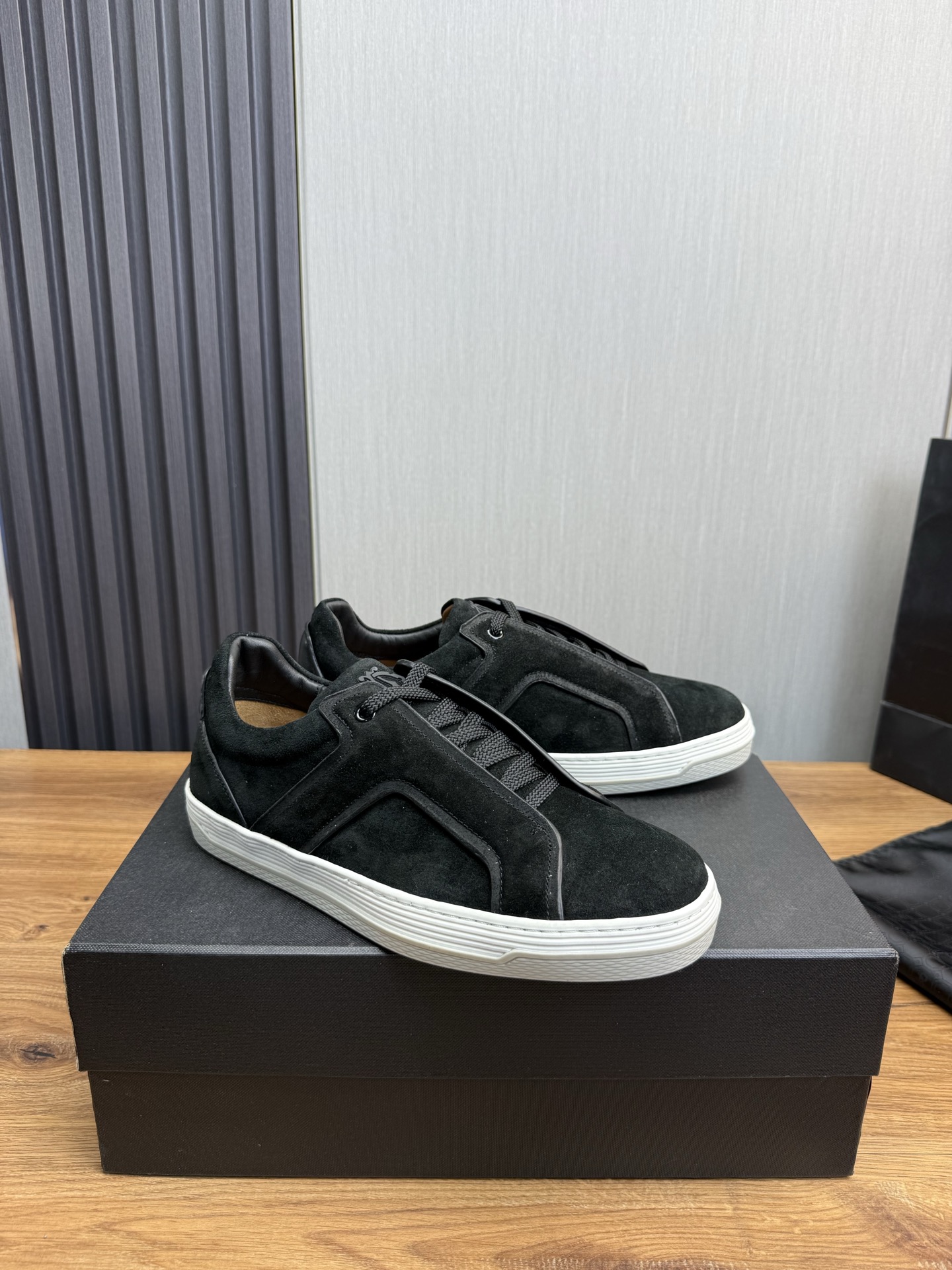 Dunhill Men's Black Suede Leather Casual Sneakers - Size 39-44 4 i1742498203642 155 0 6