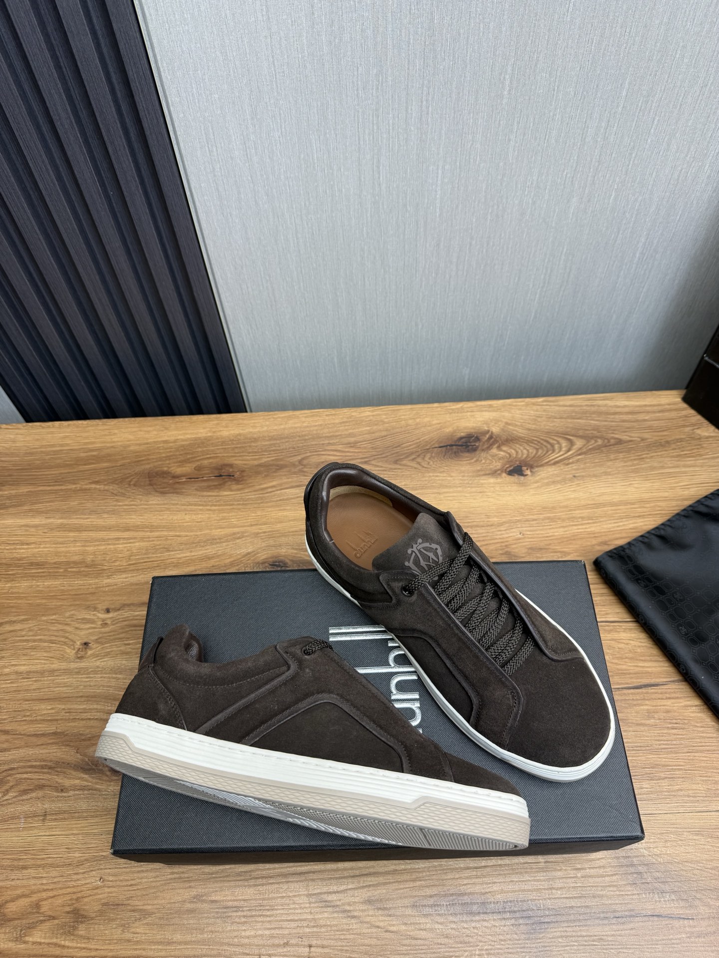 Dunhill Men's Brown Suede Leather Casual Sneakers, Sizes 39-44 7 i1742498386189 1822 0 5