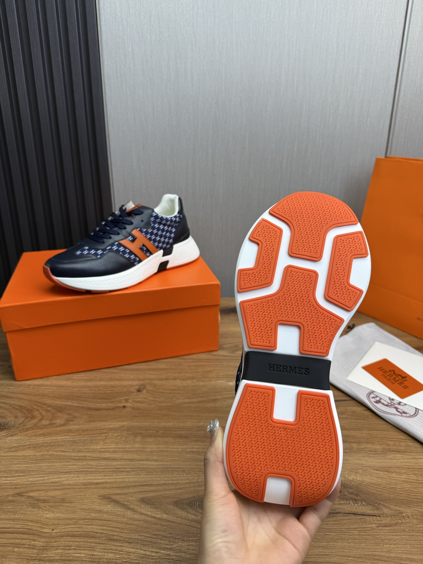 Hermès Men's H Sneakers - Stylish Leather Design, Sizes 39-44 11 i1743103014170 6022 0 11